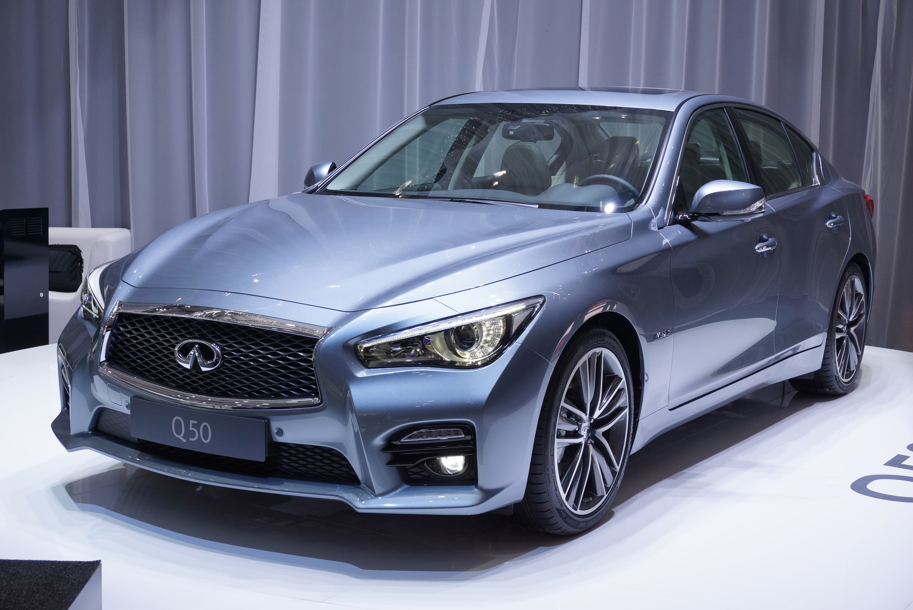 Infiniti Q50, Geneva Motor Show, Captivating video, Exquisite design, 3000x2000 HD Desktop