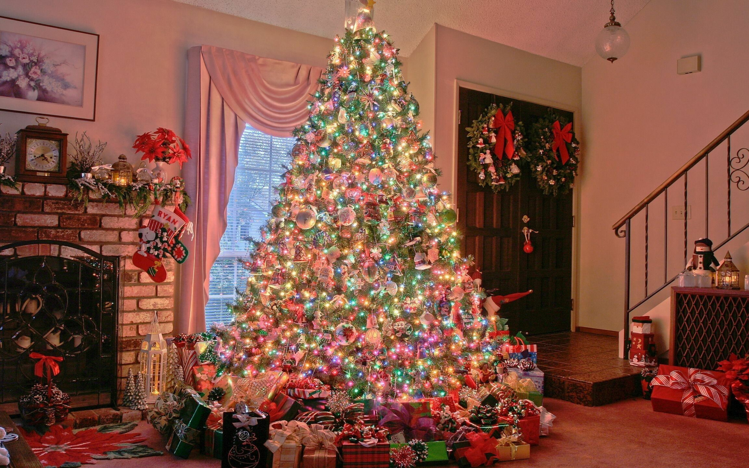 Christmas tree, Christmas Fireplace Wallpaper, 2560x1600 HD Desktop