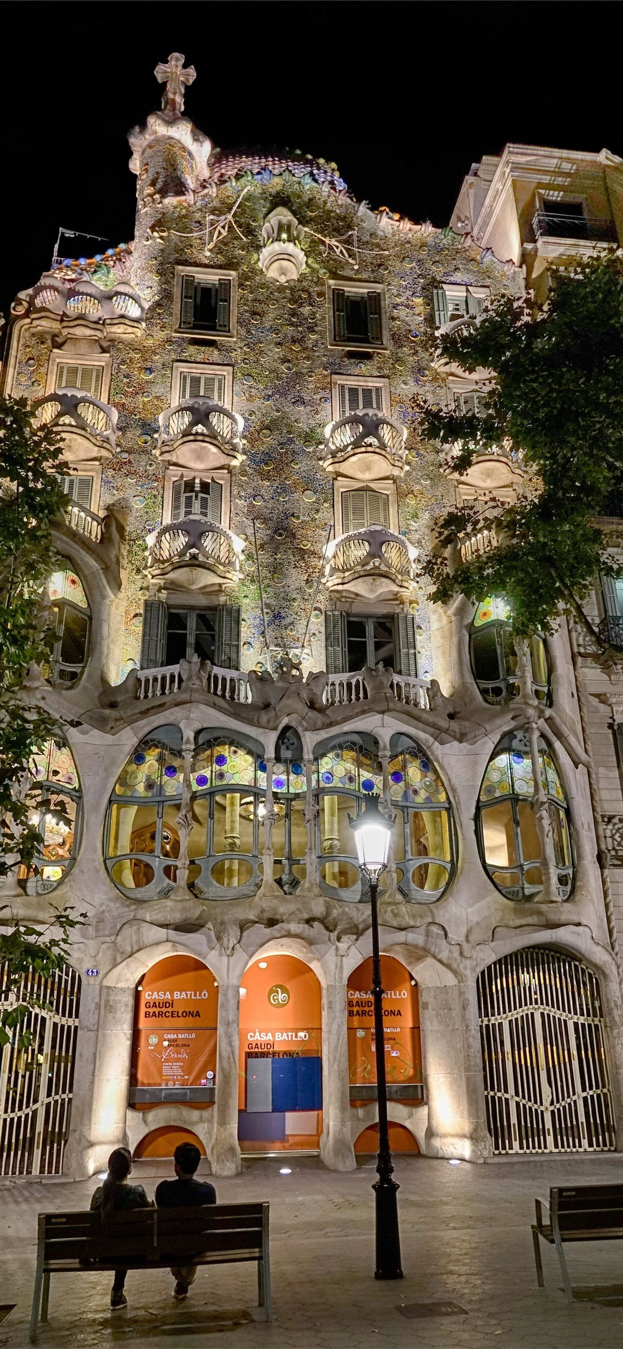 Casa Batllo, Barcelona Wallpaper, 1290x2780 HD Phone