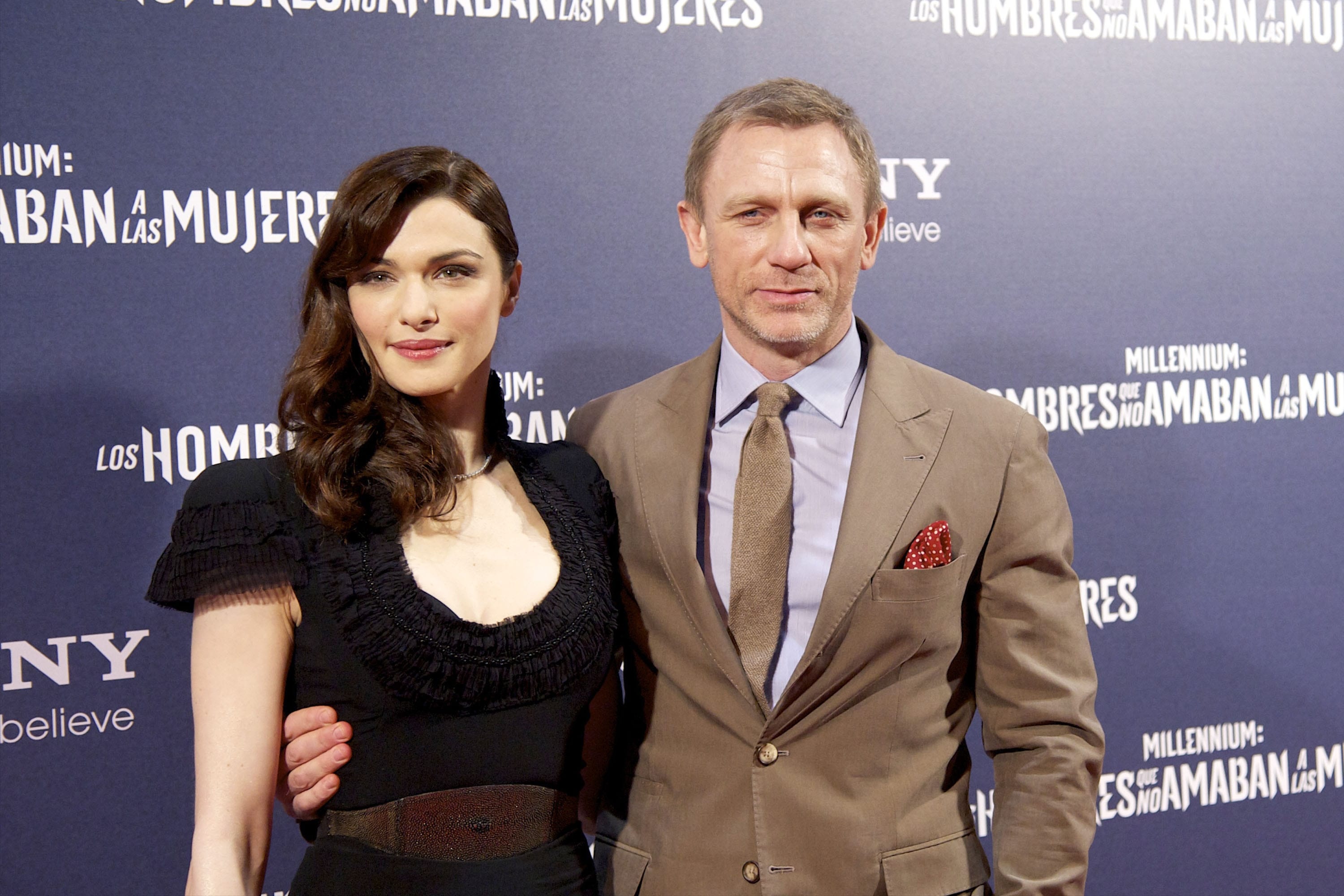 Daniel Craig, Rachel Weisz, Exciting news, Parenting journey begins, 3000x2000 HD Desktop