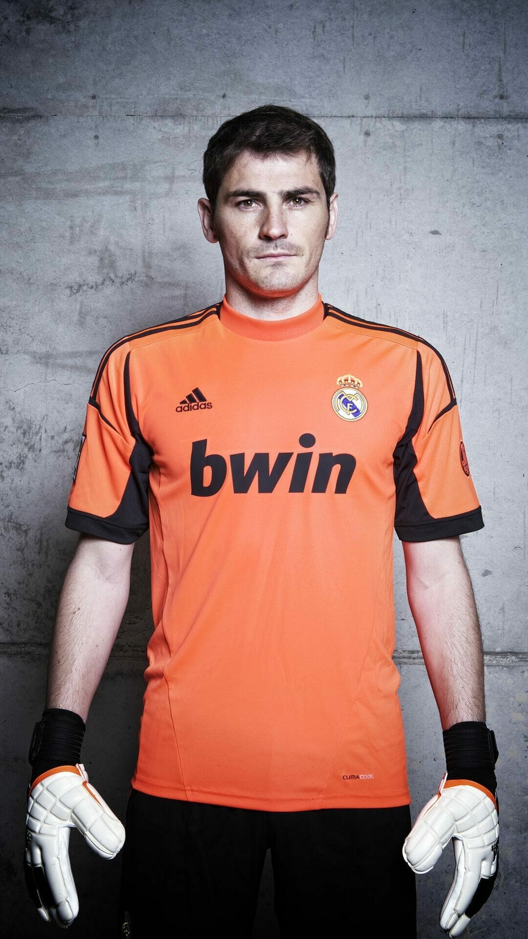 2012-13 RM Home Kit, Iker Casillas Wallpaper, 1080x1920 Full HD Phone