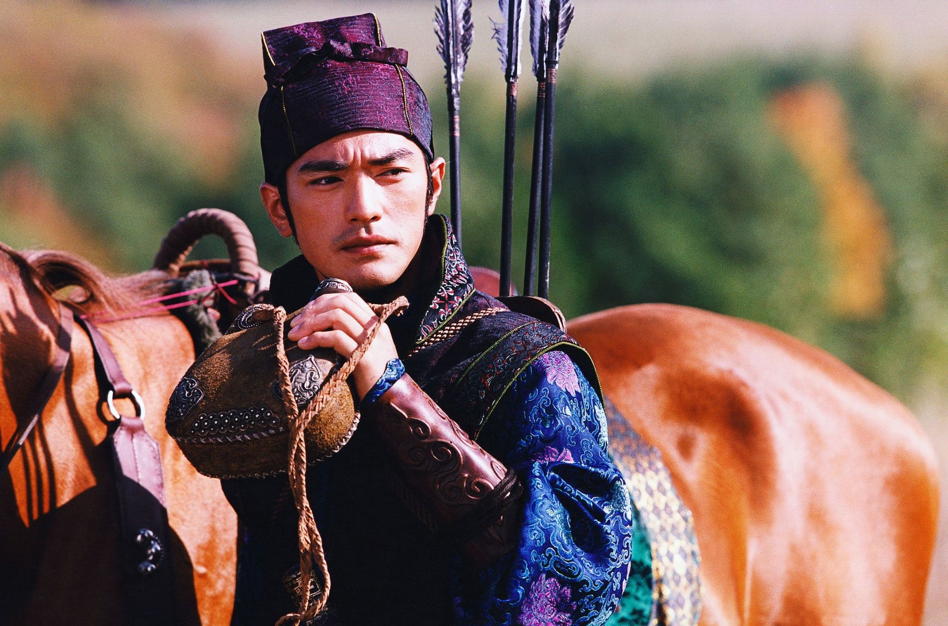 House of Flying Daggers, Takeshi Kaneshiro's charm, Mesmerizing performance, Heart-stopping romance, 1940x1280 HD Desktop