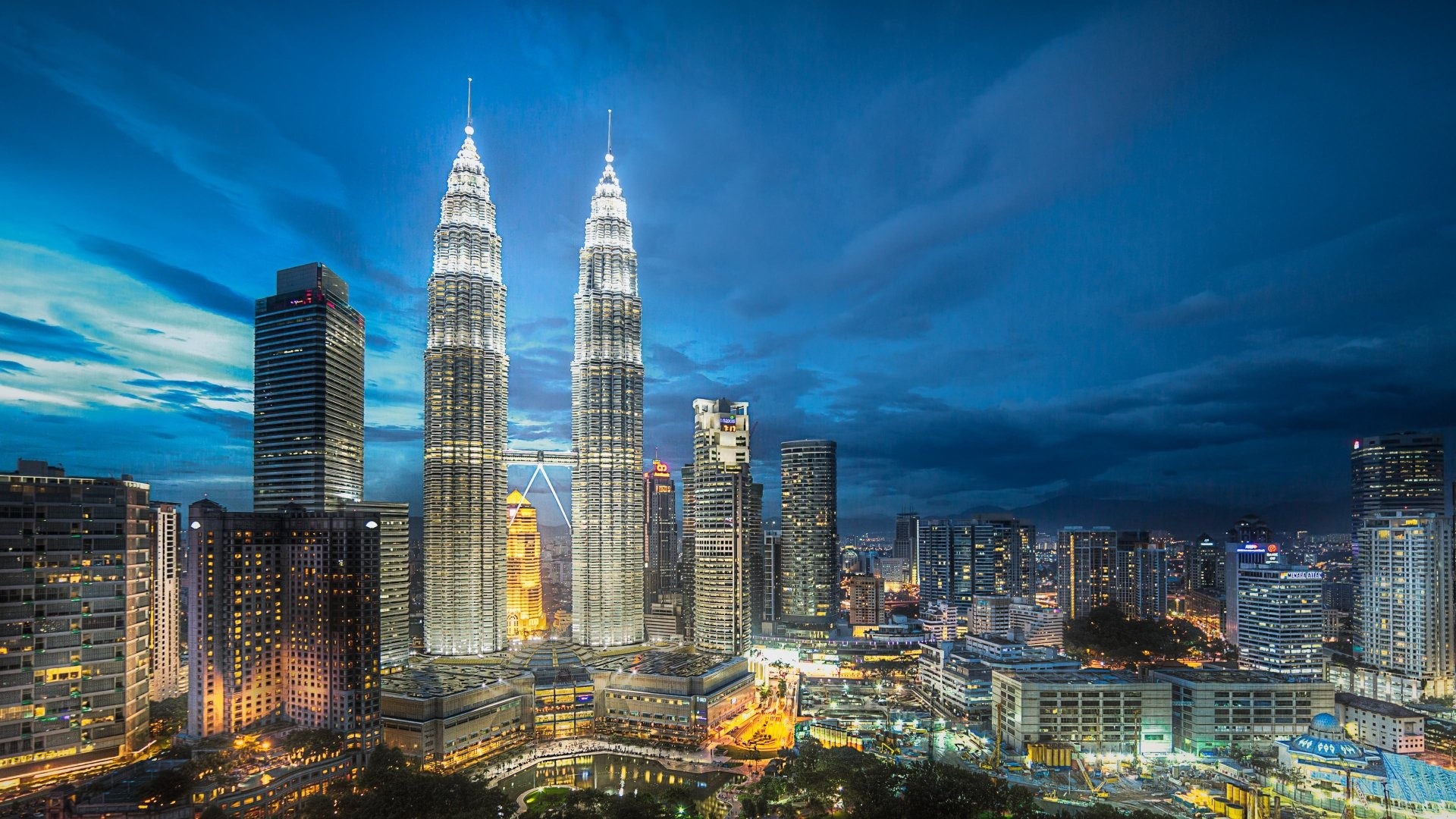 Petronas Twin Towers, Wallpaper, Backgrounds, Stunning architecture, 1920x1080 Full HD Desktop