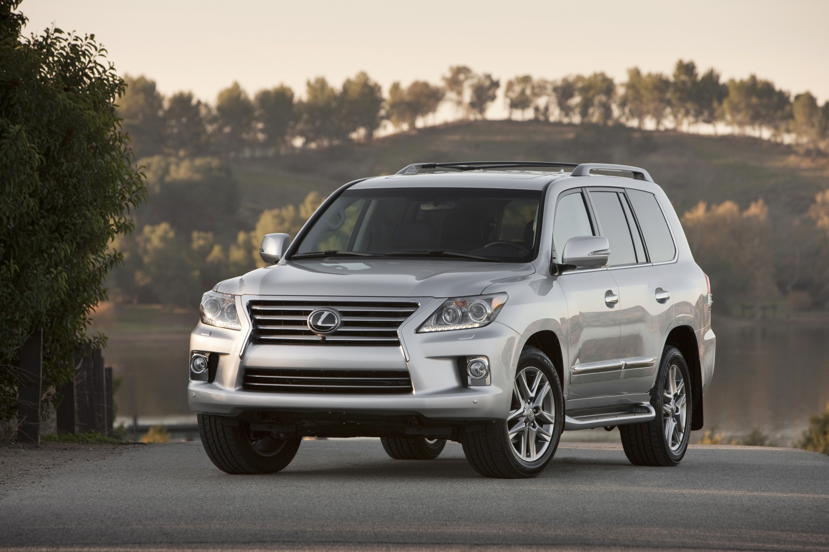 LX III Restyling 2 2015, Lexus LX Wallpaper, 2880x1920 HD Desktop