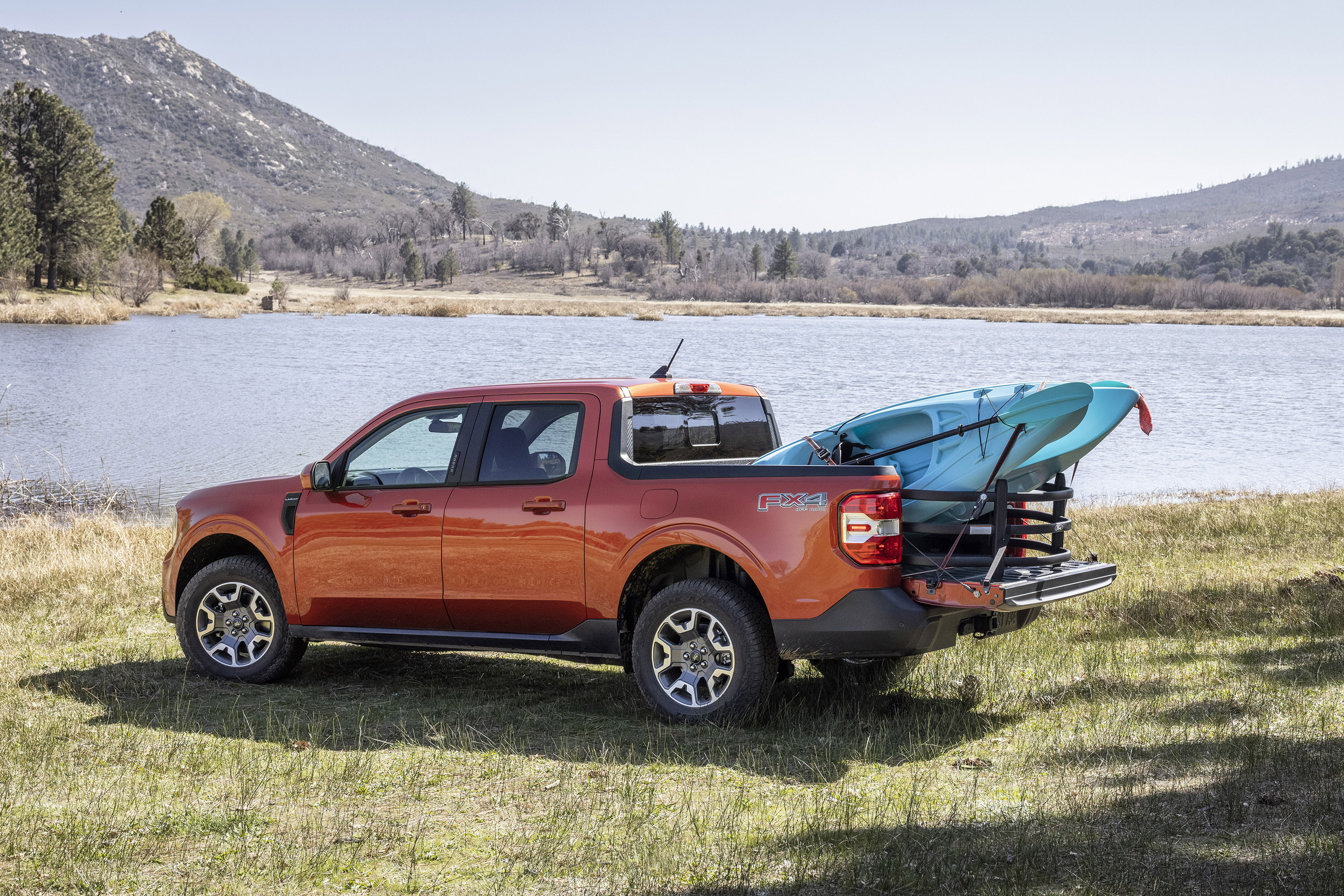 Ford Maverick, Compact hybrid truck, Versatility meets sustainability, Urban adventurer, 3000x2000 HD Desktop