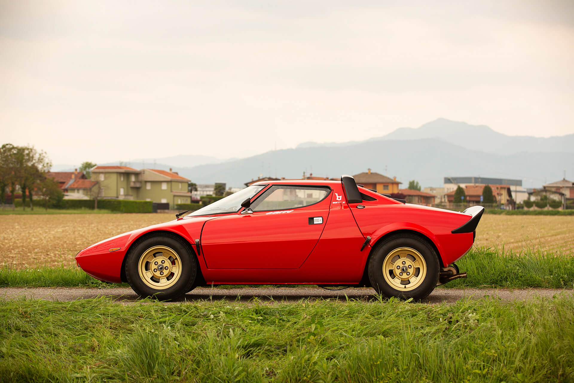 1977 HF Stradale, Lancia Stratos Wallpaper, 1920x1280 HD Desktop