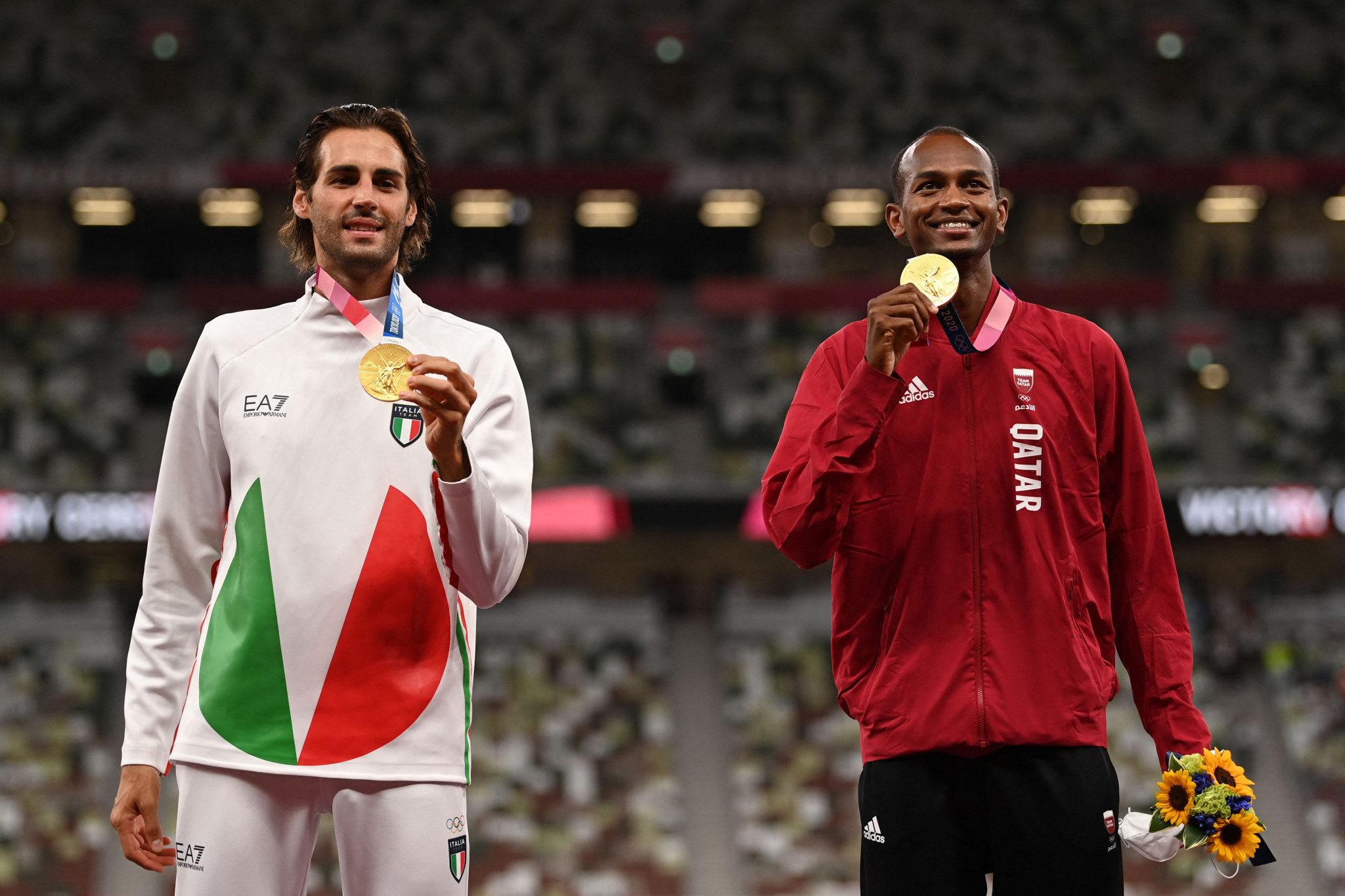 Olympic gold medal, Mutaz Essa Barshim Wallpaper, 2050x1370 HD Desktop