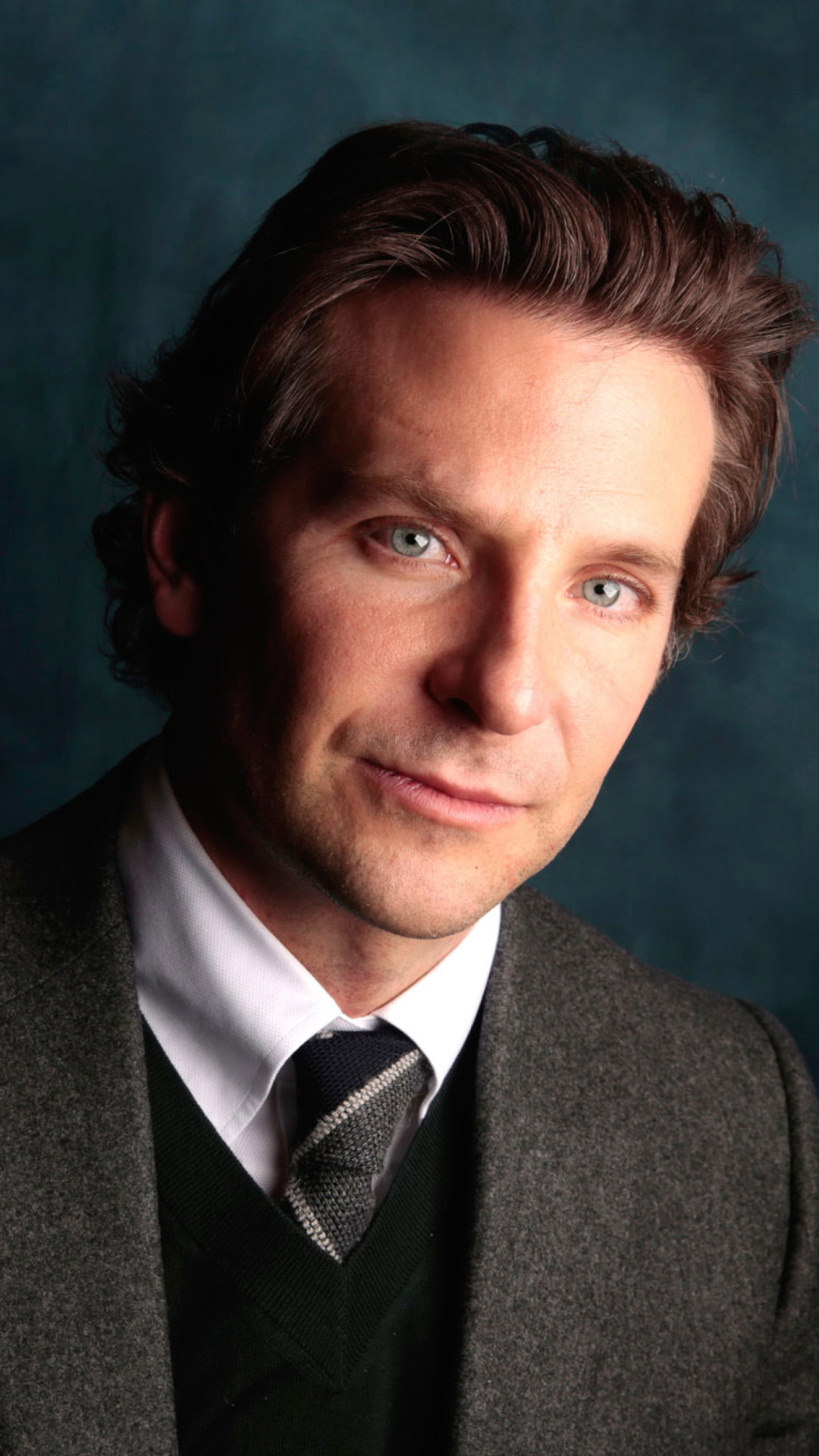 Bradley Cooper, Nokia Lumia 1520, Mobile wallpaper, Handsome actor, 1080x1920 Full HD Phone