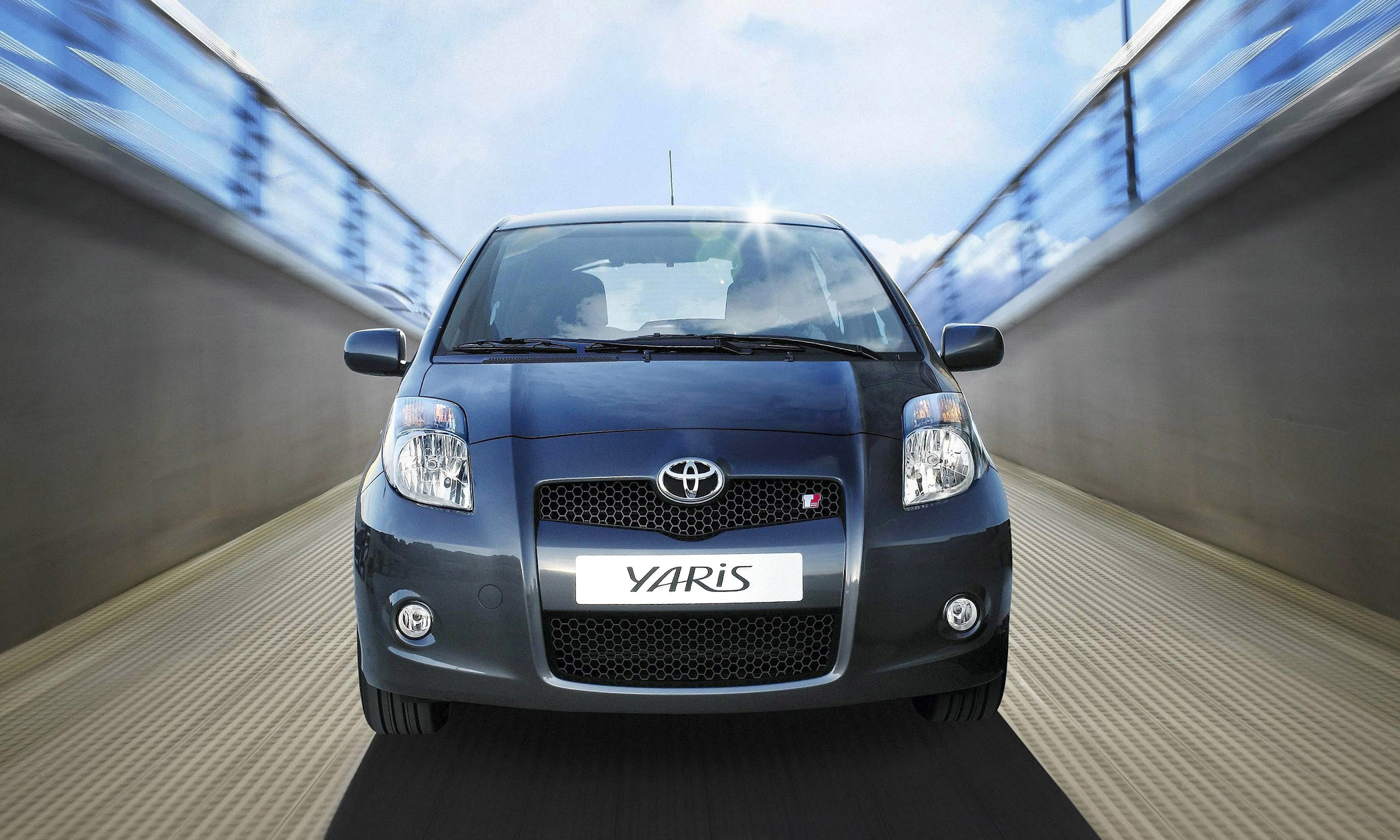 TS 2006, Toyota Yaris Wallpaper, 2100x1260 HD Desktop