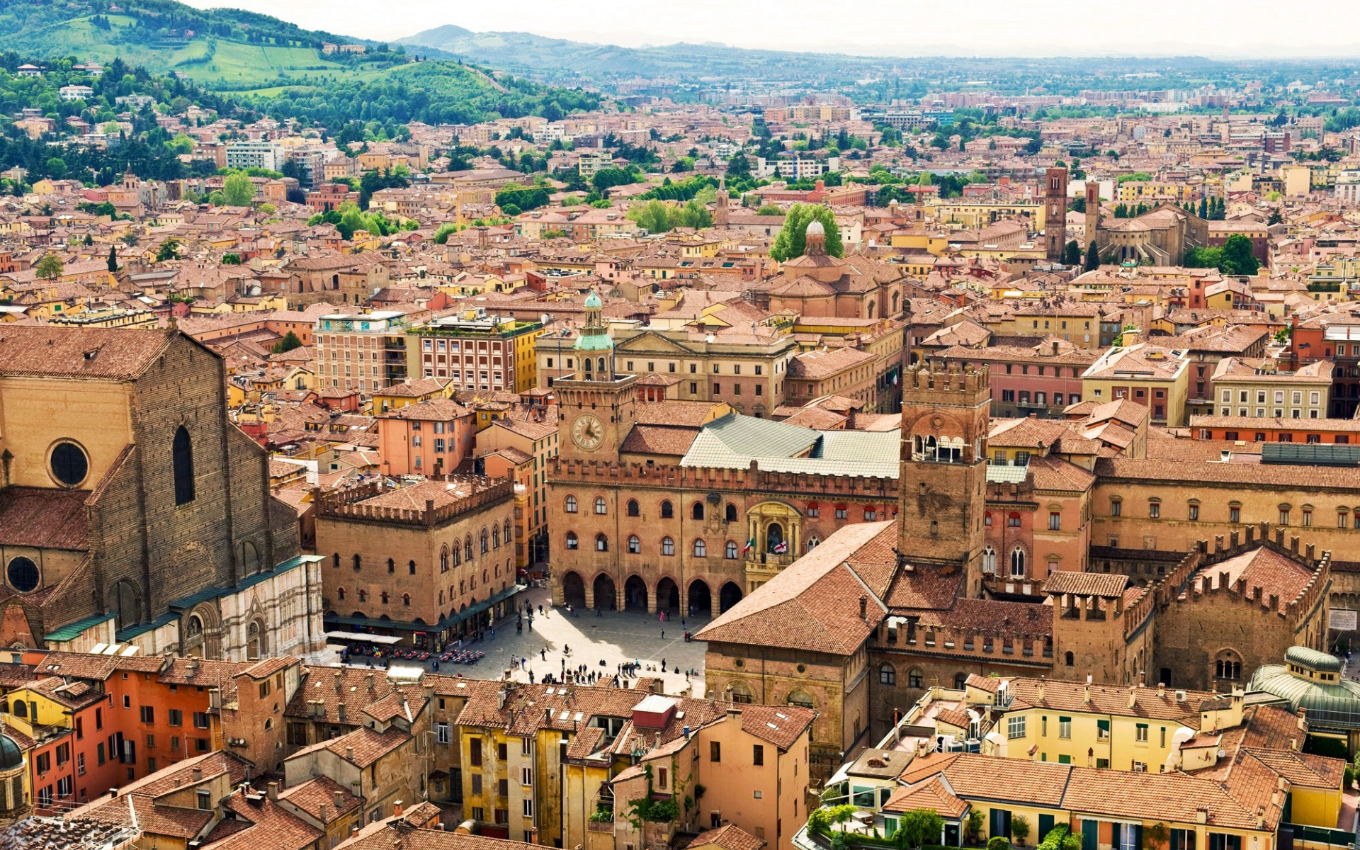 Evening sunset, Bologna city, Panoramic view, Italian cityscape, 1920x1200 HD Desktop