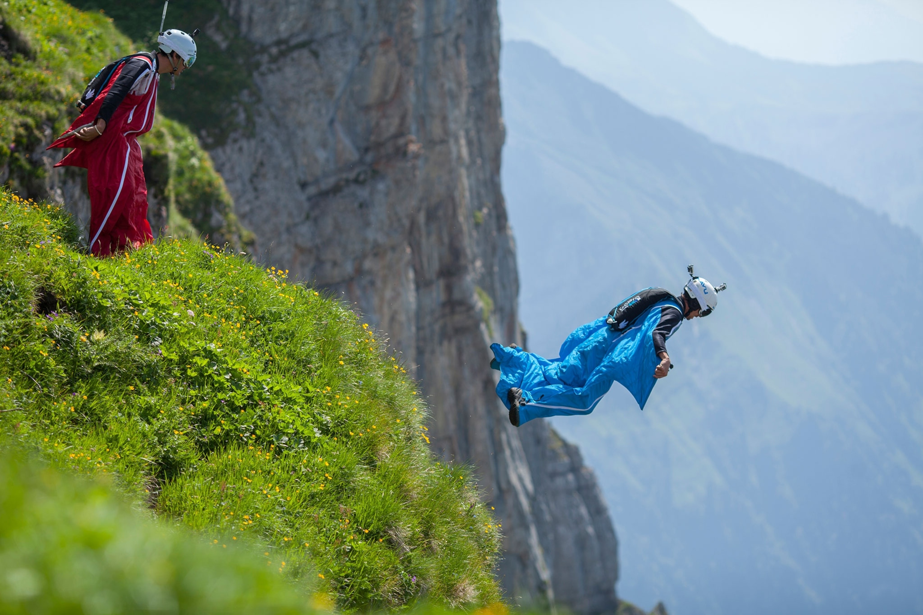 Wingsuit, BASE Jumping Wallpaper, 3080x2050 HD Desktop