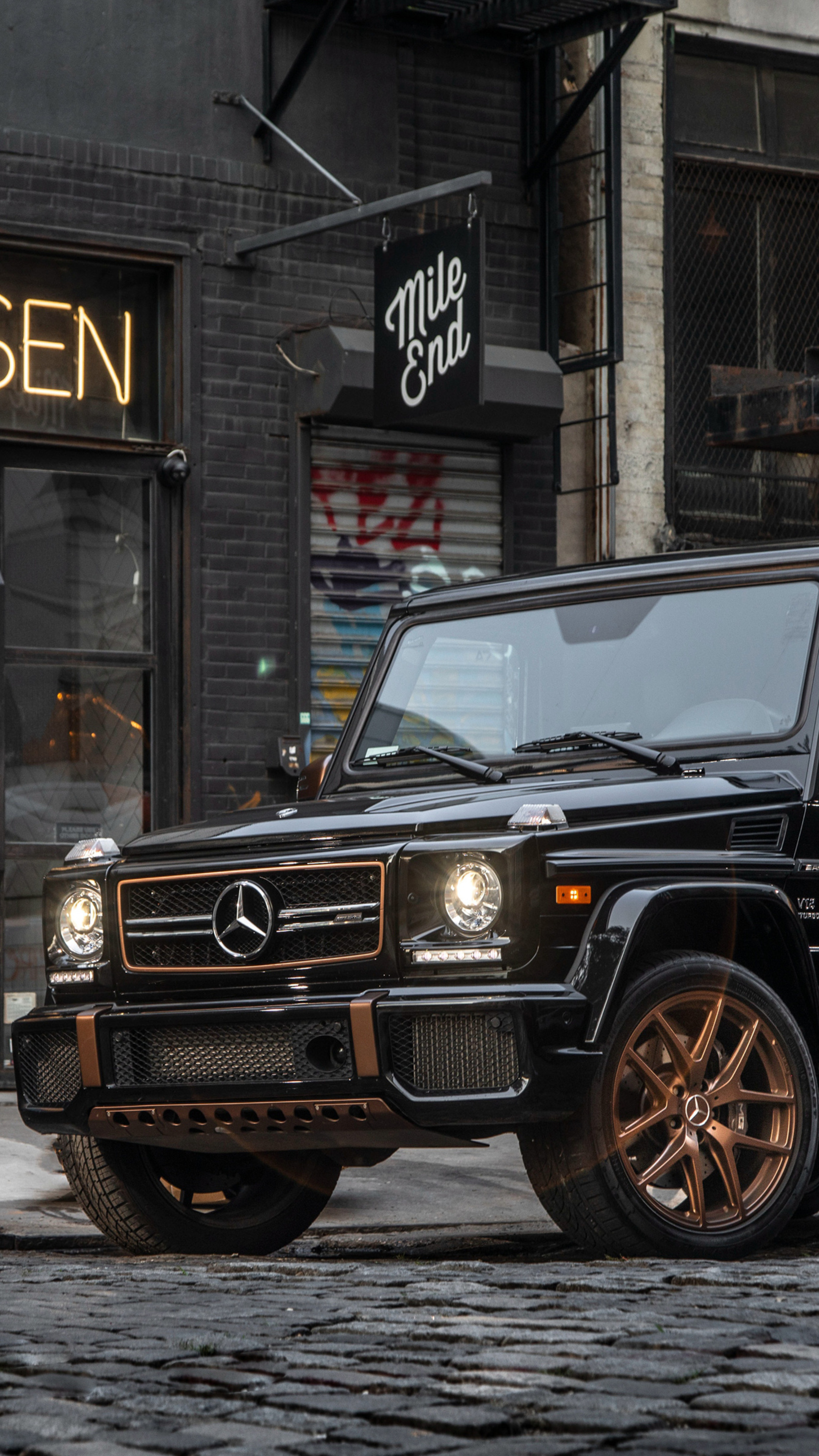 Mercedes-Benz G-Class, 2018 Sony Xperia X XZ Z5 Premium, HD 4K wallpapers, 2160x3840 4K Phone