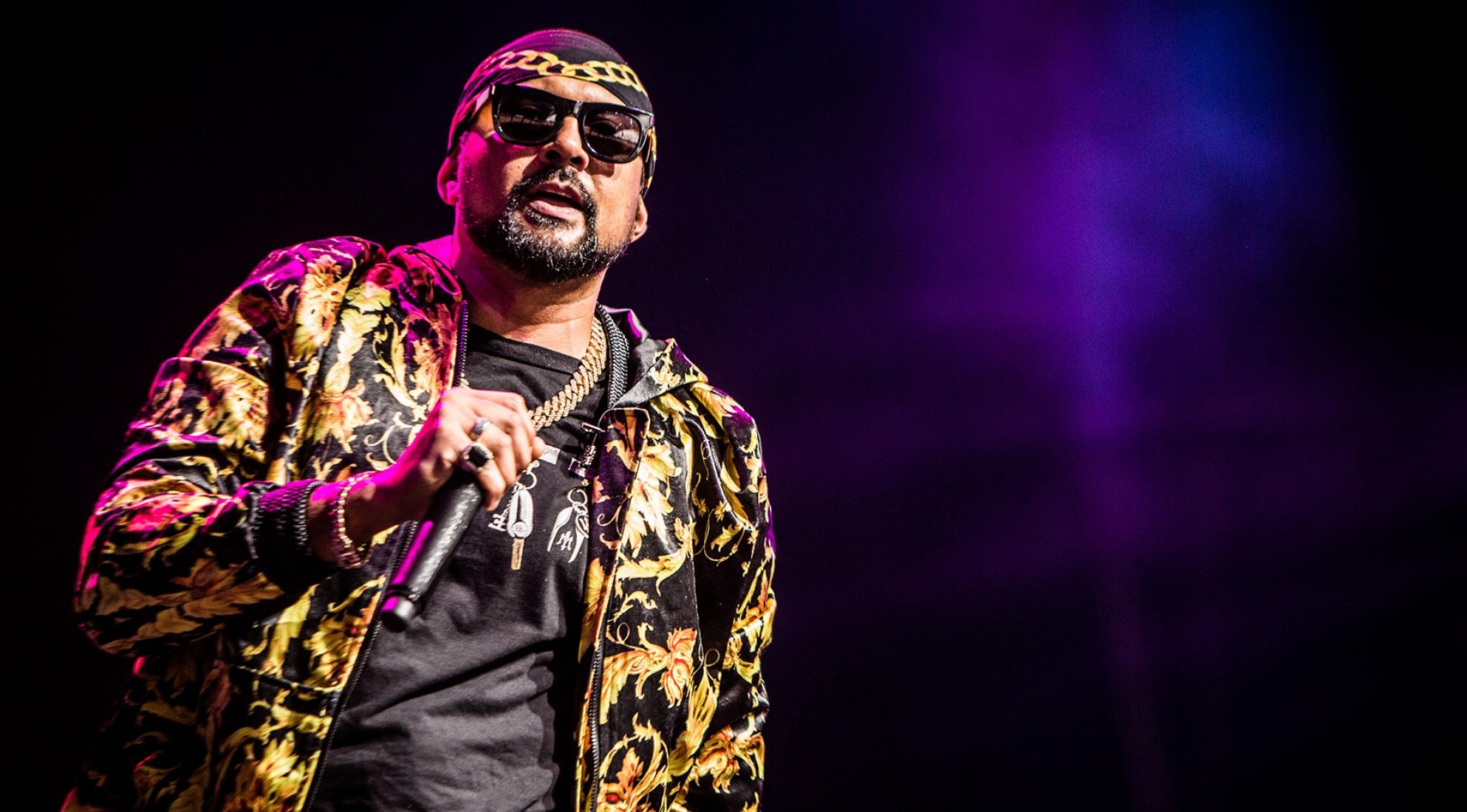 Sean Paul, Dancehall hitmaker, Reggae music, International sensation, 1990x1100 HD Desktop