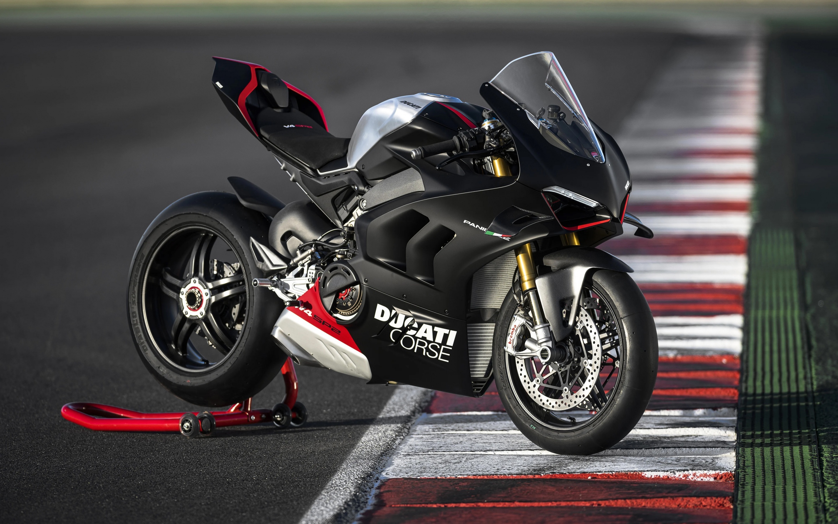 V4 SP2, Ducati Panigale V4 Wallpaper, 2880x1800 HD Desktop