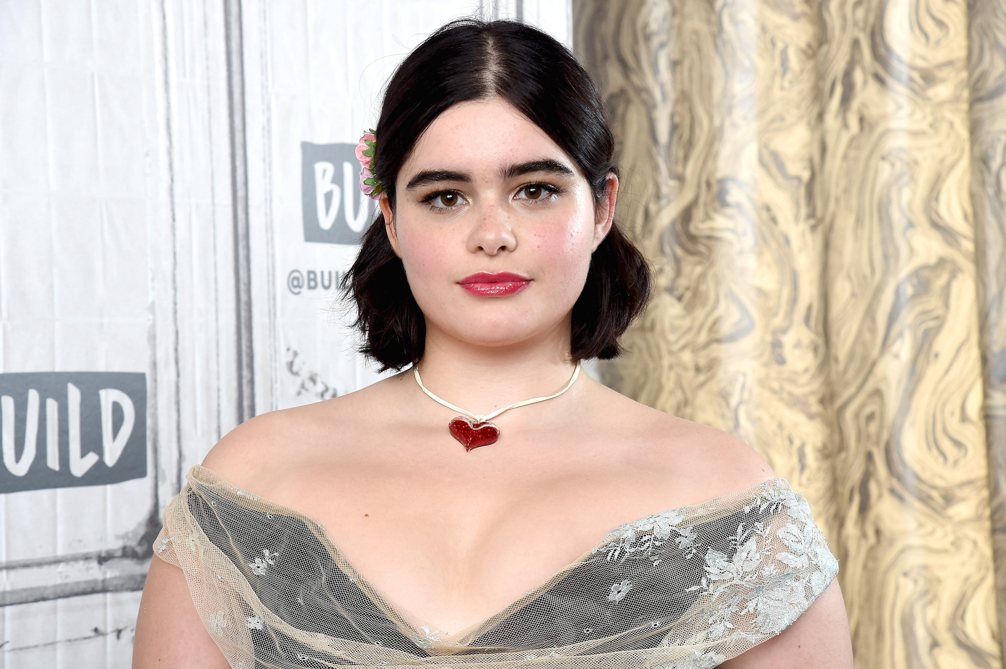 Barbie Ferreira, Burnt cheeks in bathing suit, 3200x2130 HD Desktop