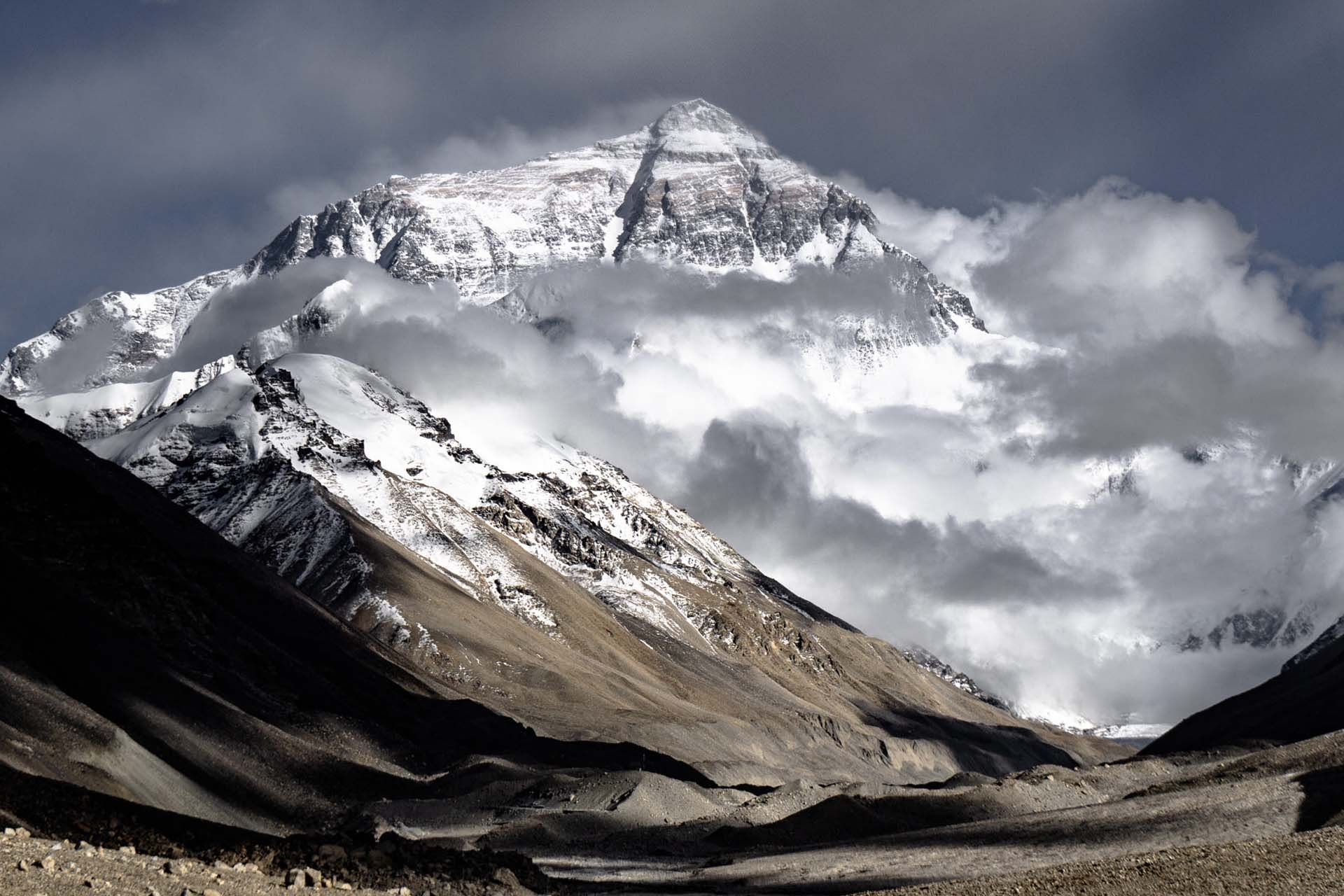 Tibetan Highlands, Shigatse archives, Tibet Universal Travel, Amazing journey, 1920x1280 HD Desktop