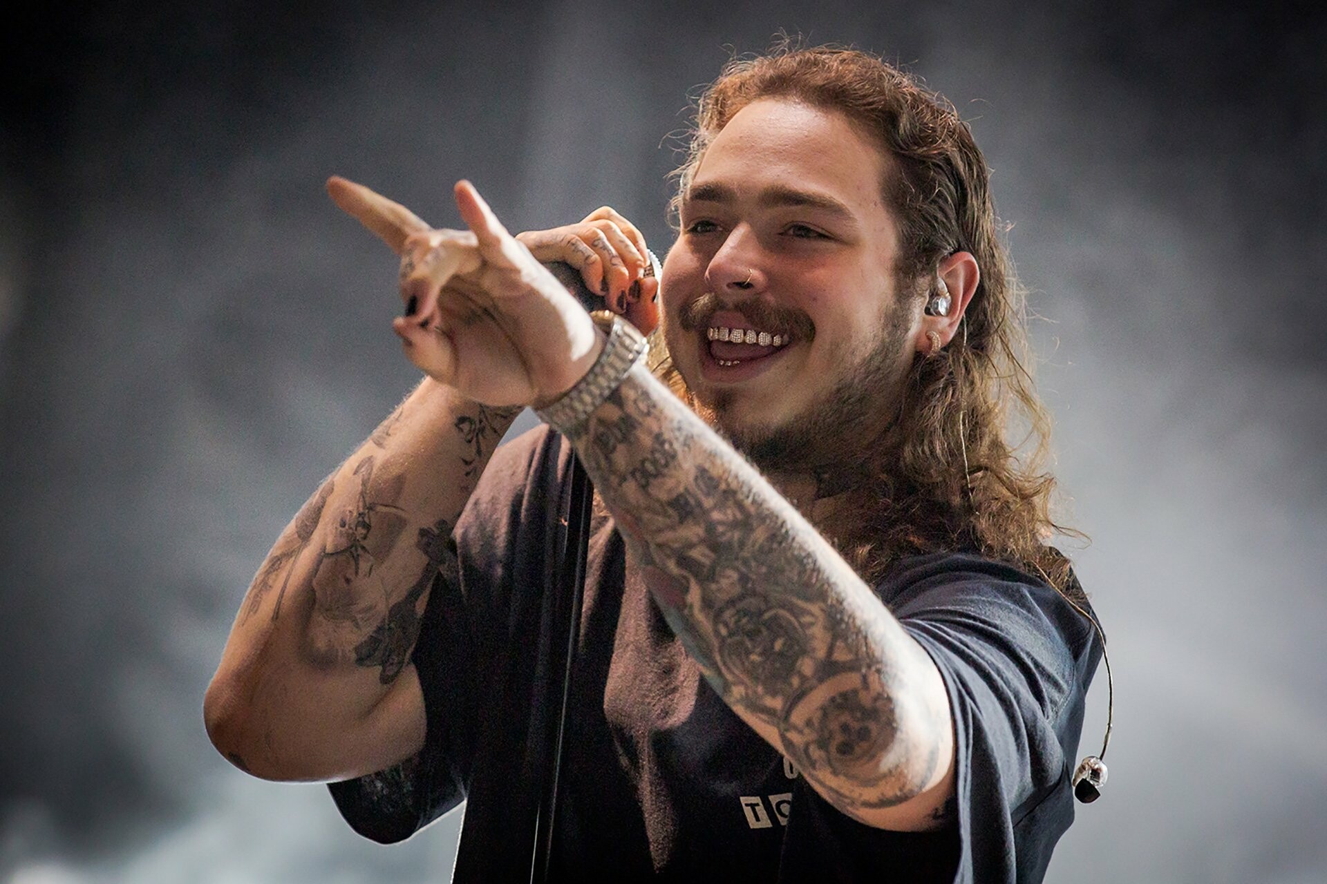 Post Malone, HD wallpaper, Attention-grabbing visuals, Impressive imagery, 1920x1280 HD Desktop