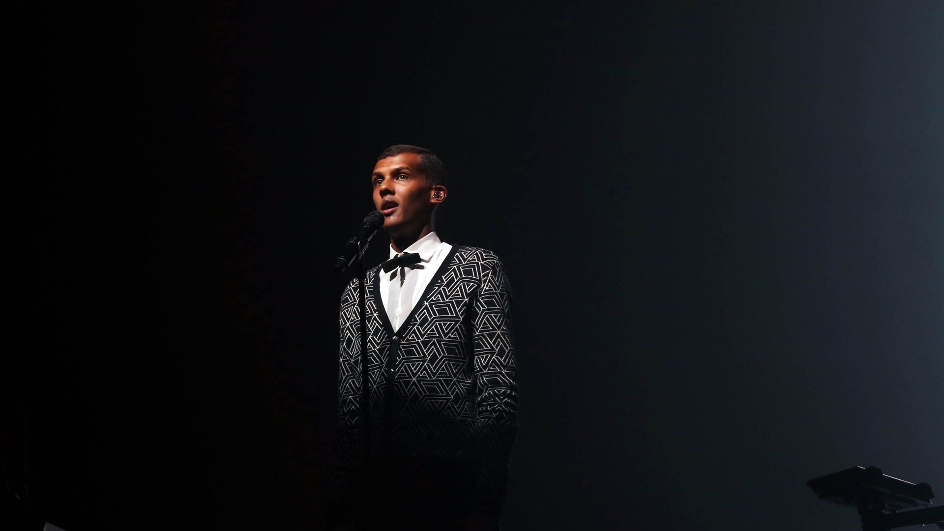 Stromae, New album announcement, Stromae, 1920x1080 Full HD Desktop