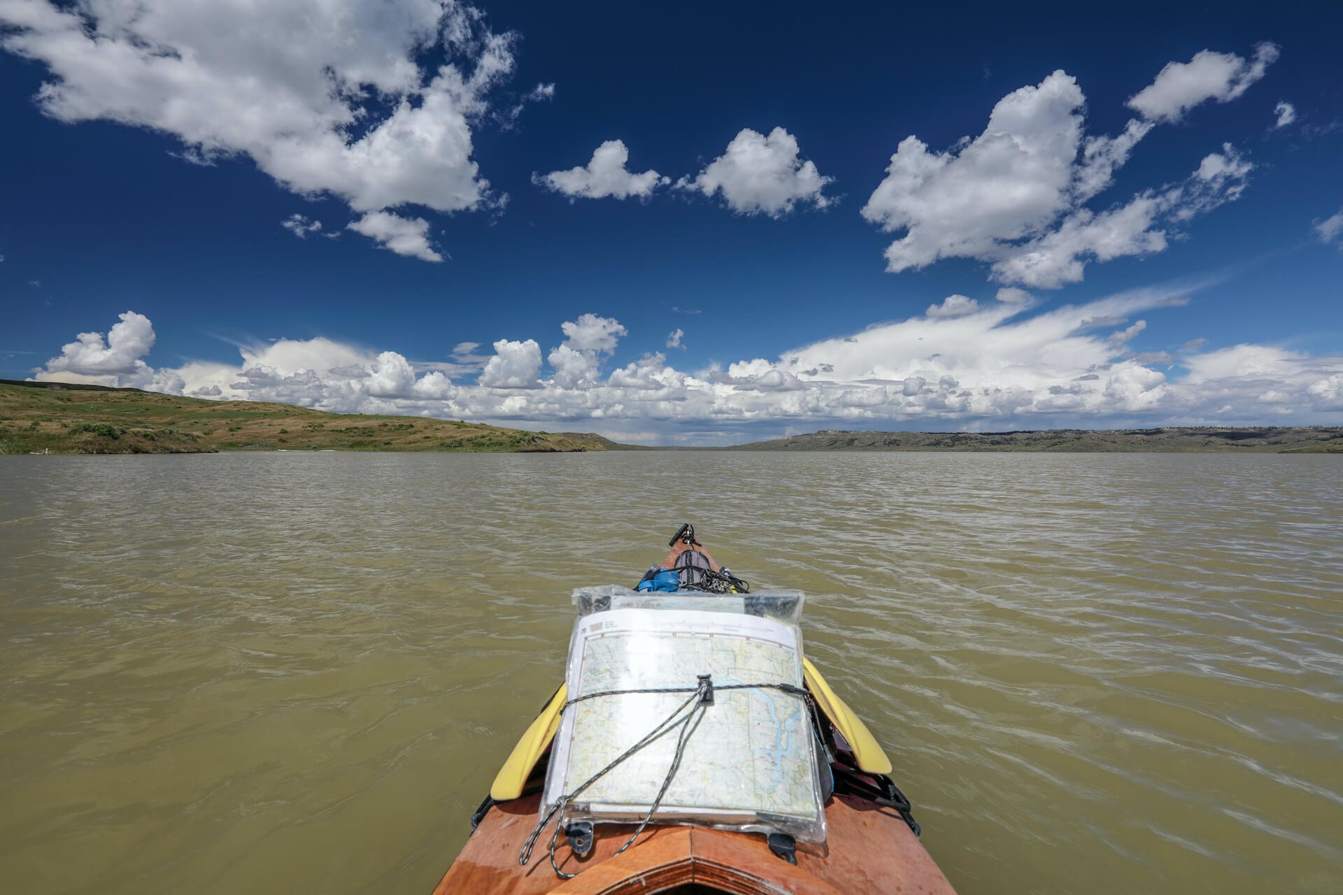 Fort Peck Lake, Montana's natural wonders, Spectacular views, Worldwach's discovery, 1920x1280 HD Desktop