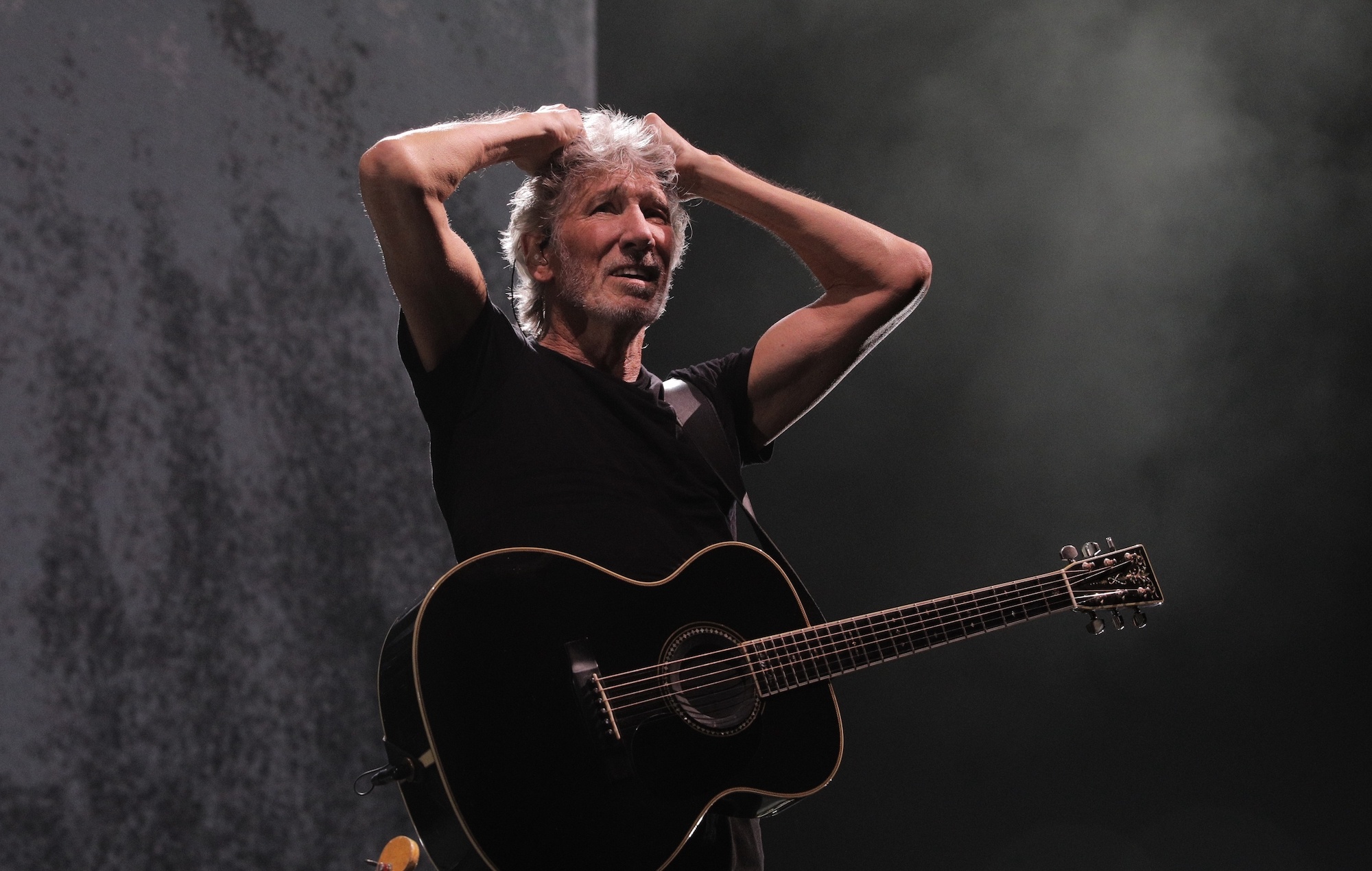 Roger Waters, Anti-Semitism, Interview, 2000x1270 HD Desktop