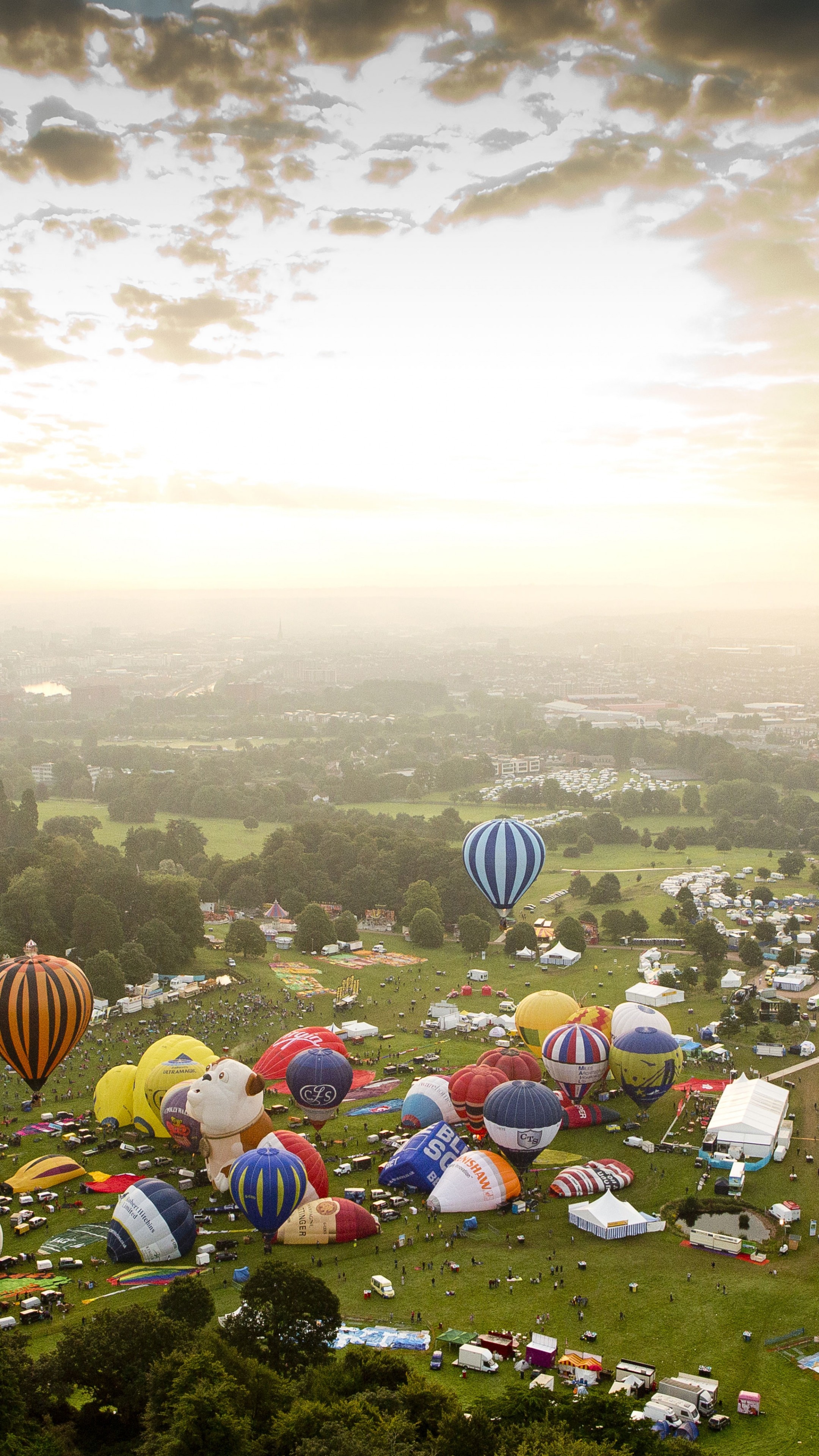 Albuquerque international balloon fiesta, Sky and clouds, Balloons in New Mexico, Festive event, 2160x3840 4K Phone