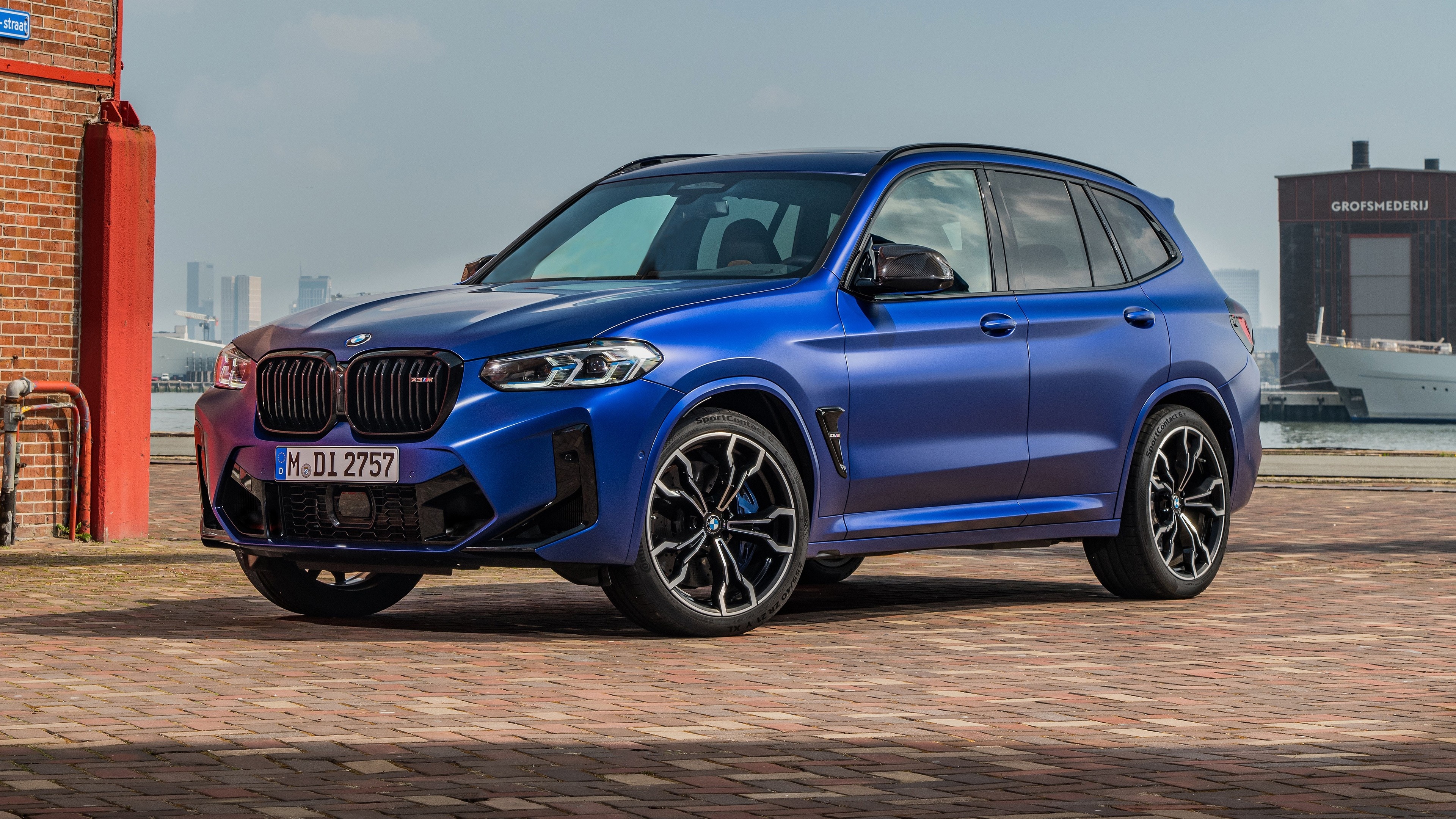 Blue car elegance, BMW X3, Performance machine, Speed demon, 3840x2160 4K Desktop