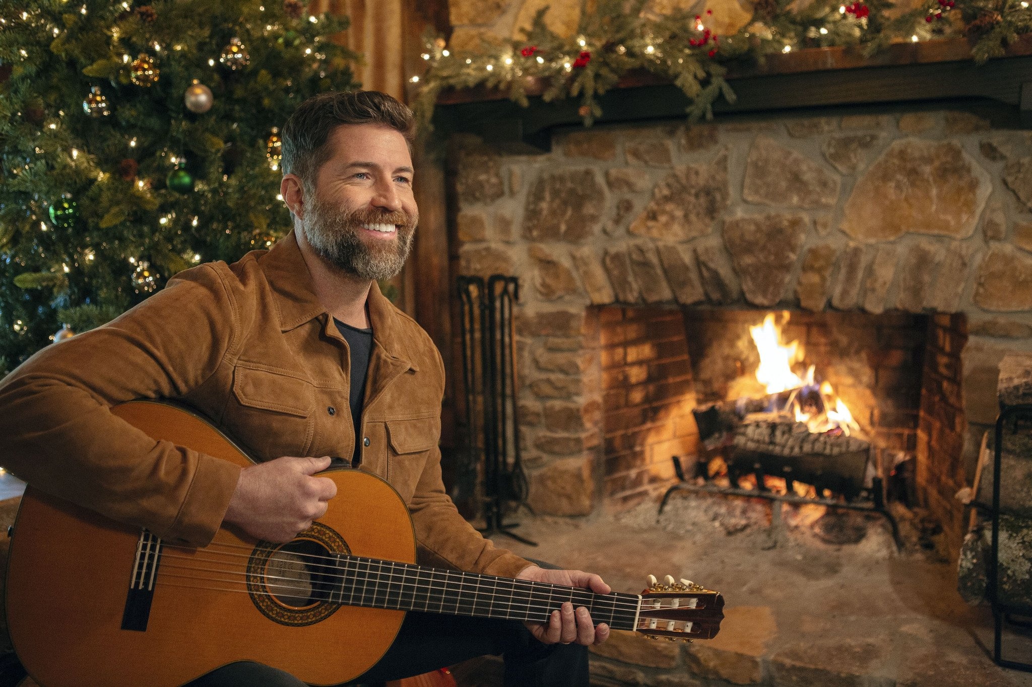 Josh Turner, Christmas album, King Size Manger, TCB, 2050x1370 HD Desktop