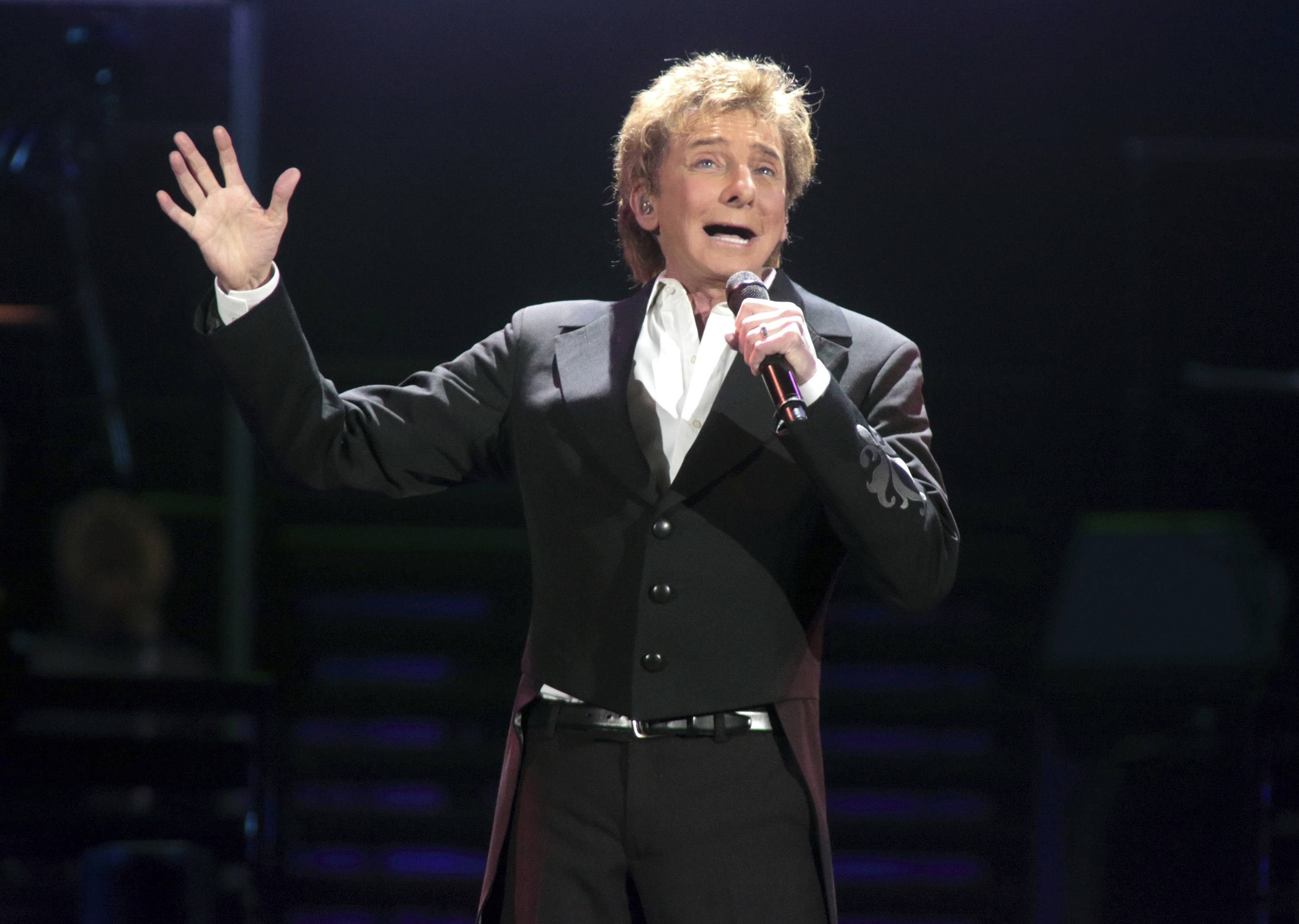 Barry Manilow, BarryNet feedback archive, Fan feedback, Community engagement, 3000x2140 HD Desktop