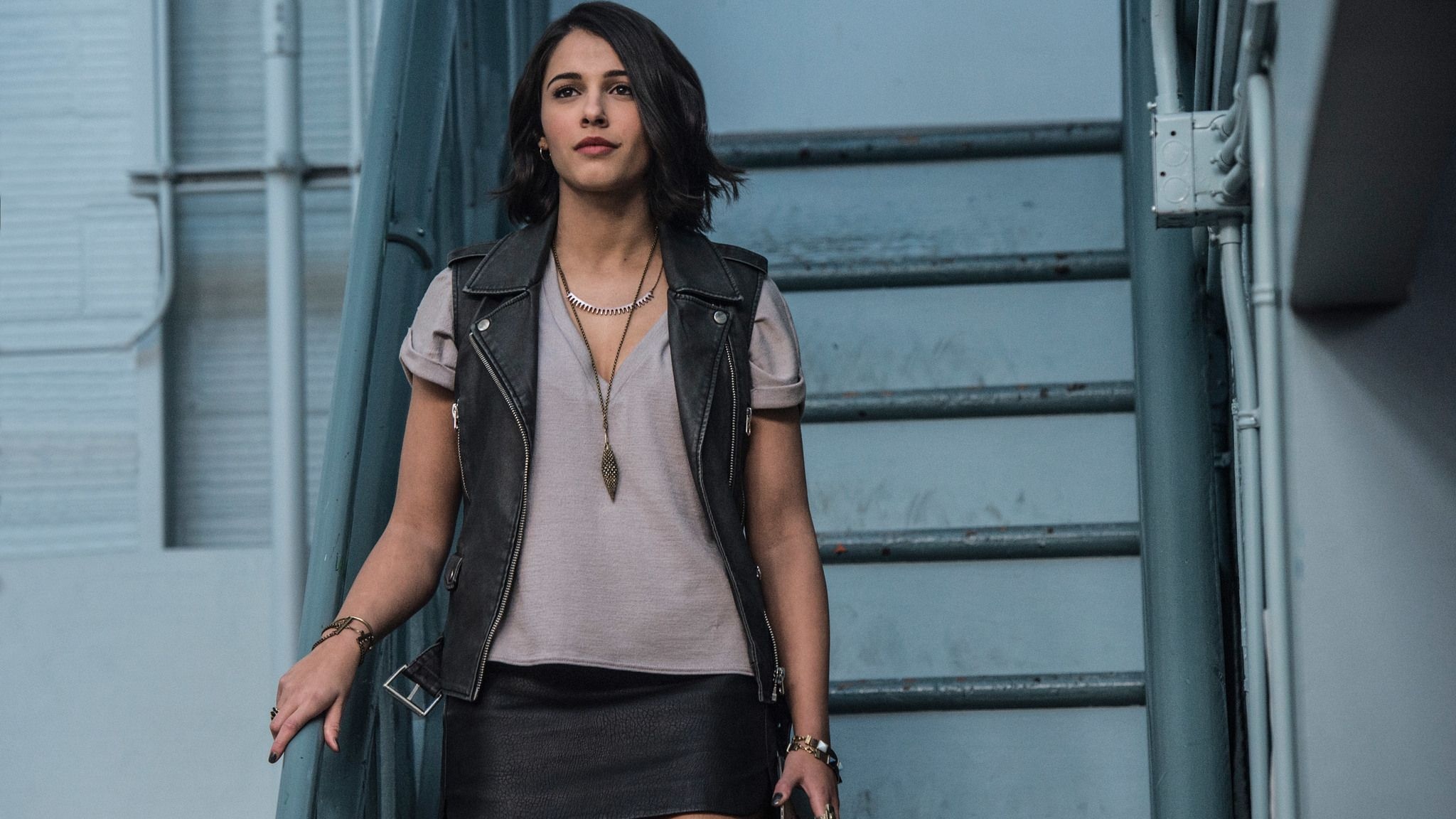 Naomi Scott, Top Free Backgrounds, Wallpaper Access, 2050x1160 HD Desktop