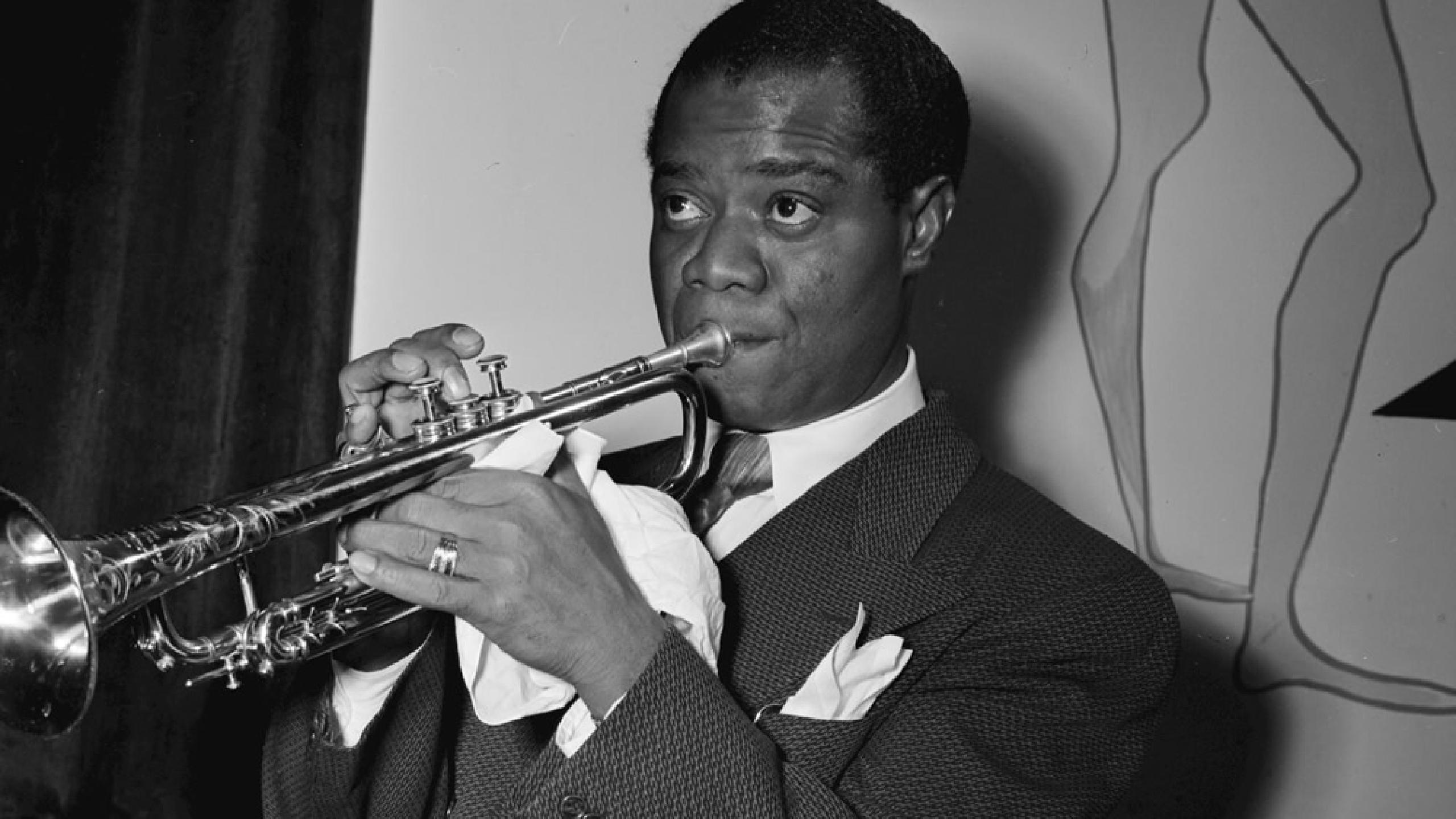 Louis Armstrong, Tour dates, Louis Armstrong tickets, Jazz music concerts, 2560x1440 HD Desktop