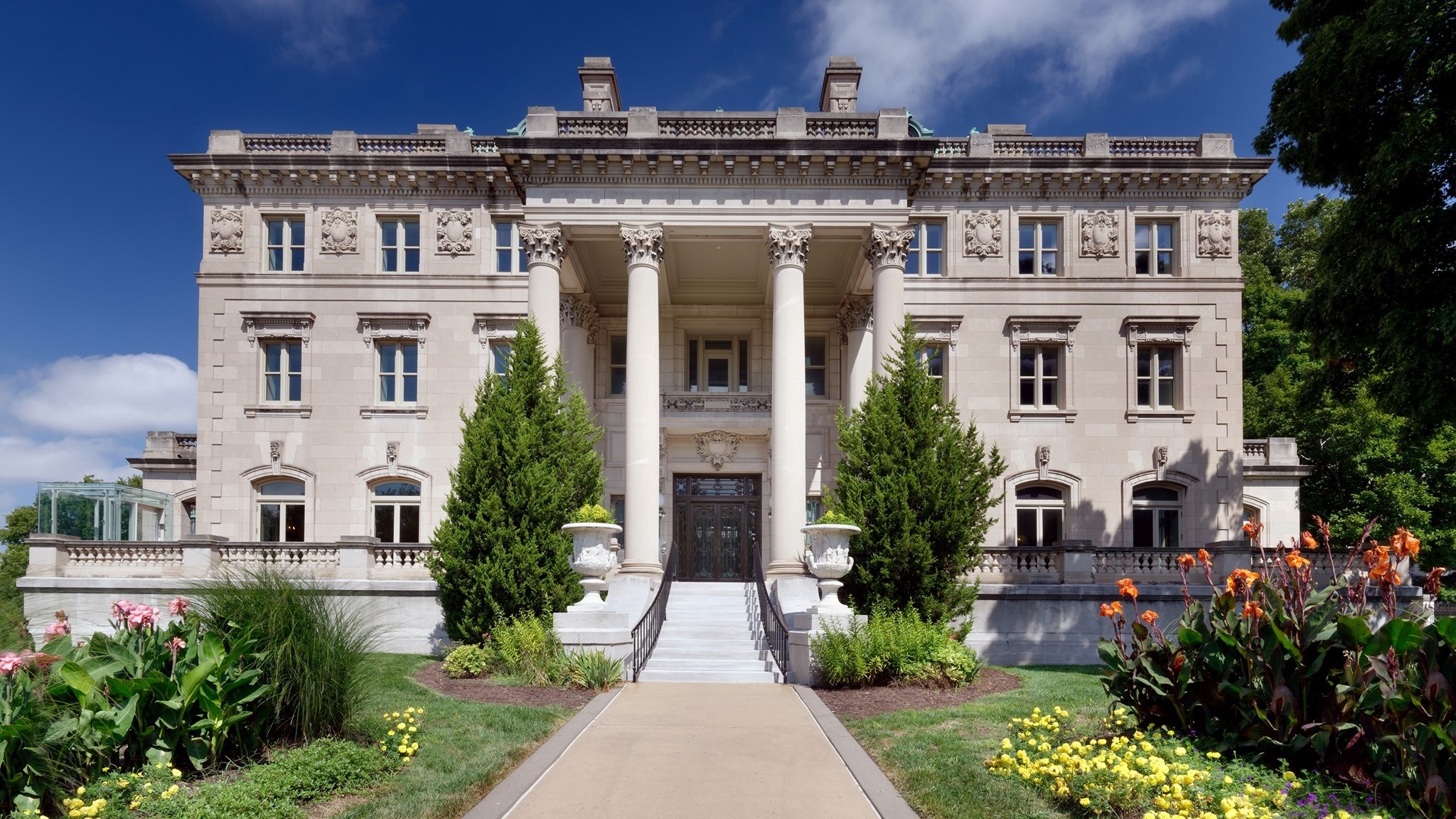 Museum of History and Science, Kansas City Wallpaper, 2050x1160 HD Desktop