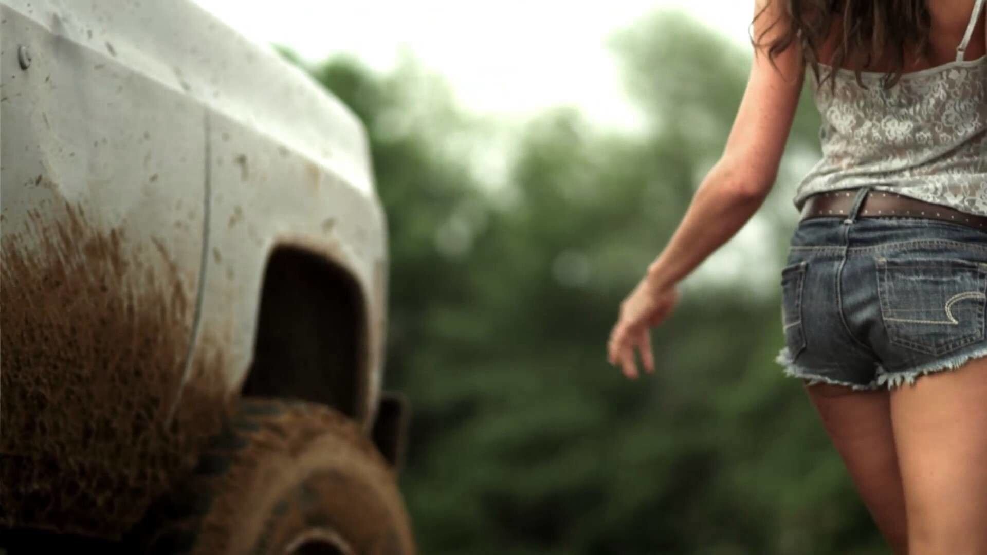 Mud Splatter, Girls and Trucks Wallpaper, 1920x1080 Full HD Desktop