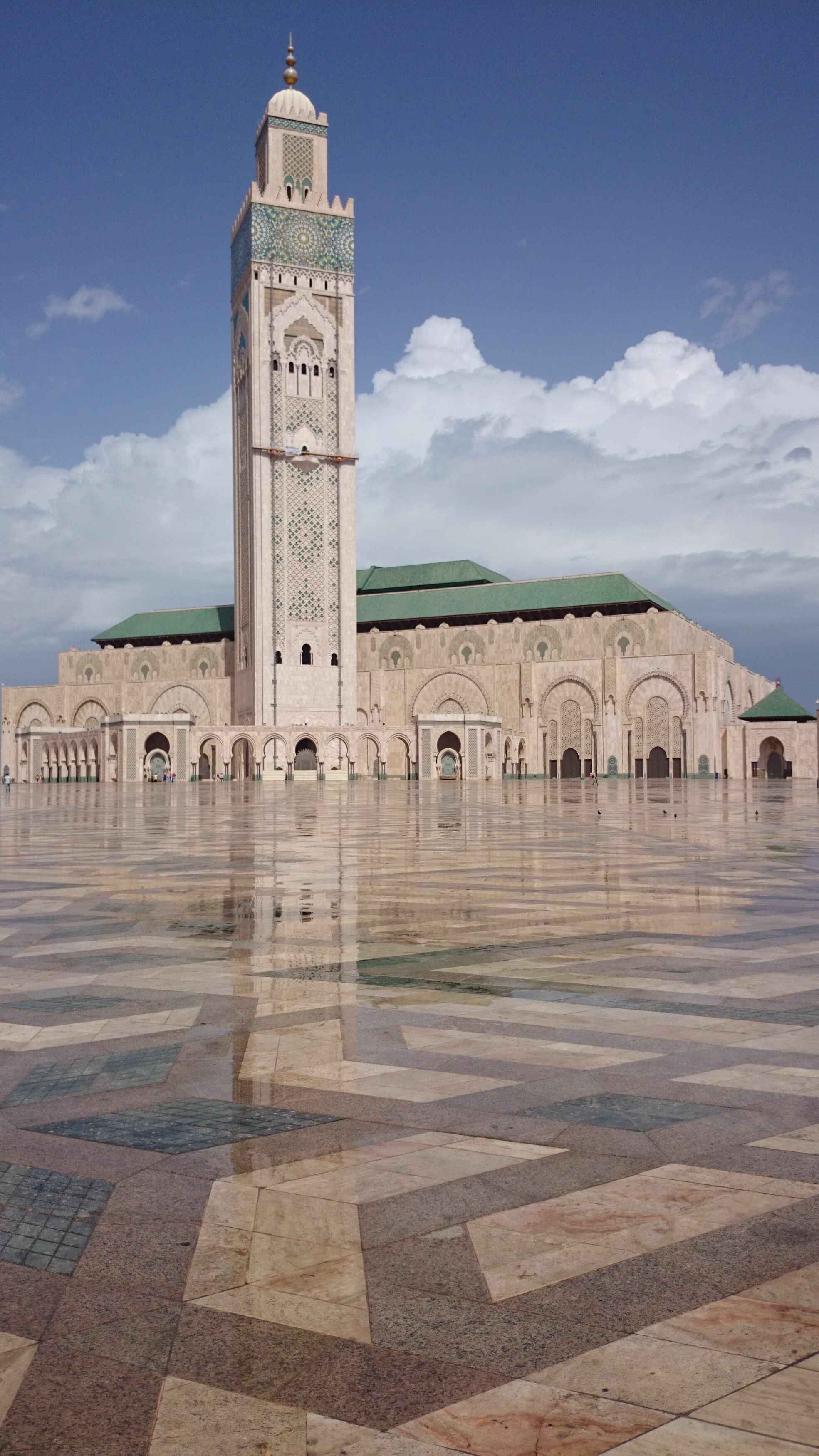 Hassan II Mosque, Morocco Wallpaper, 1970x3500 HD Phone