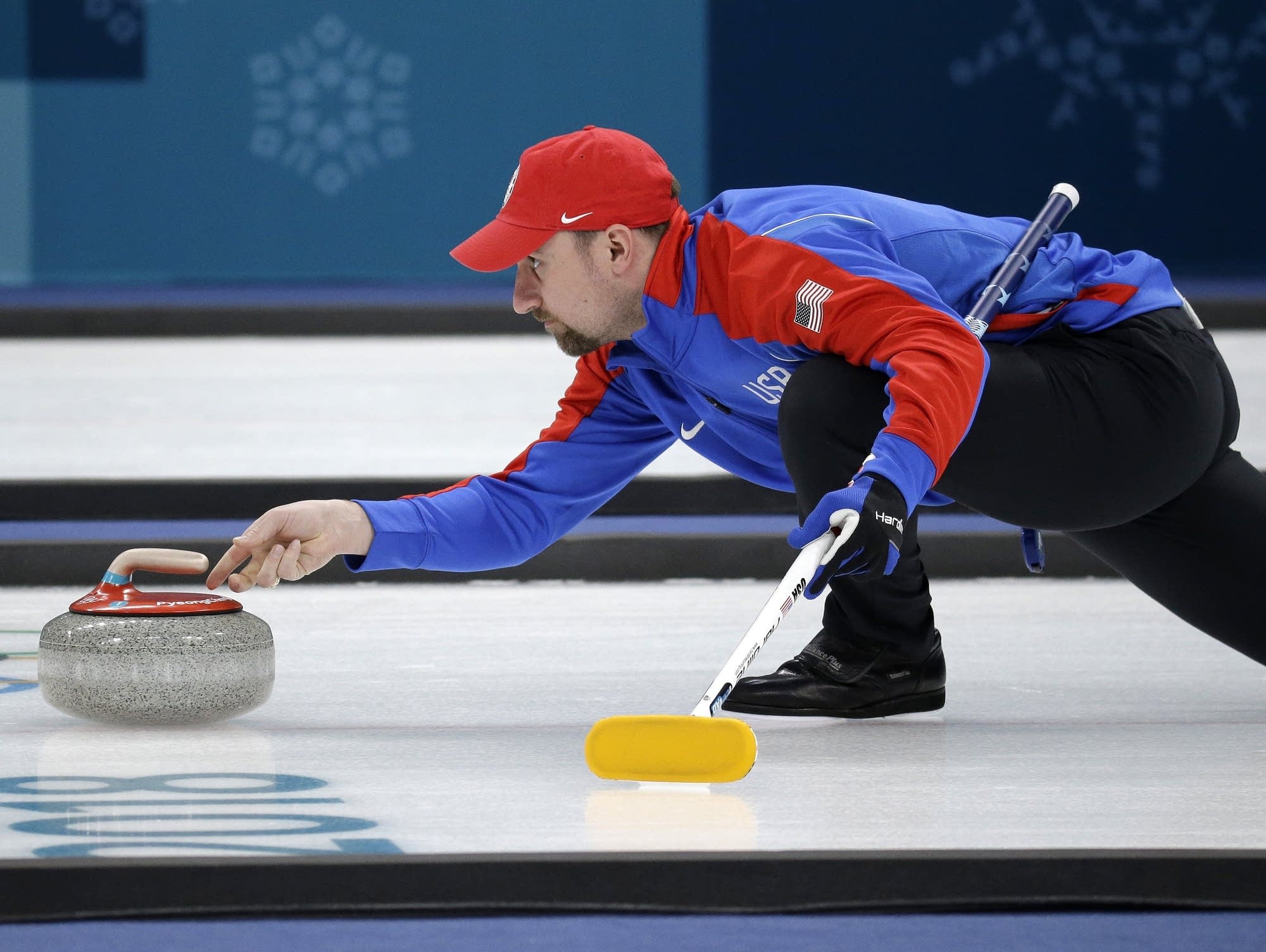 Joe Polo, Curling Wallpaper, 2000x1510 HD Desktop