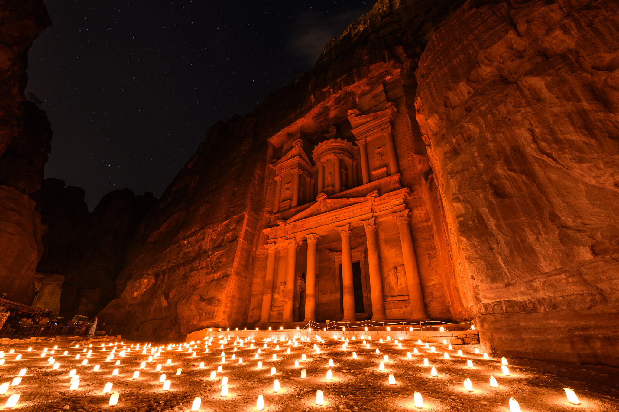 Photographing Jordan, Inspiring shots, Stunning landscapes, Memorable moments, 2050x1370 HD Desktop