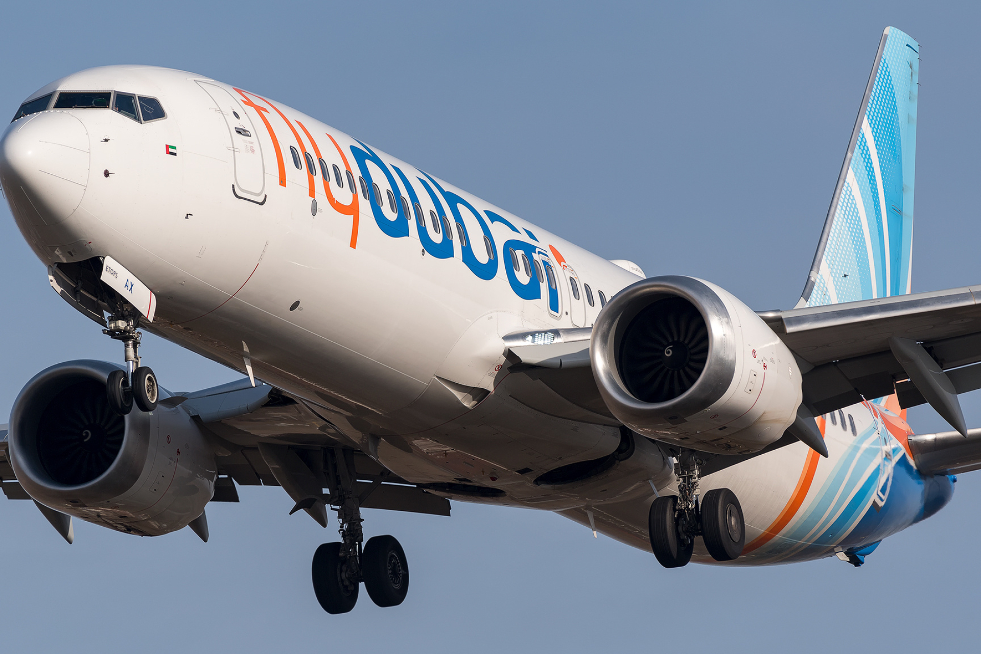 Flydubai, Leading airlines, Travel experiences, Passenger comfort, 1920x1280 HD Desktop