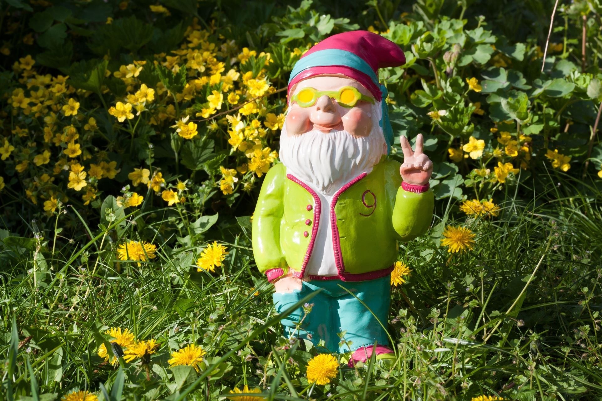 Garden gnome wallpapers, Outdoor dcor, Cute garden gnomes, Whimsical statues, 1920x1280 HD Desktop