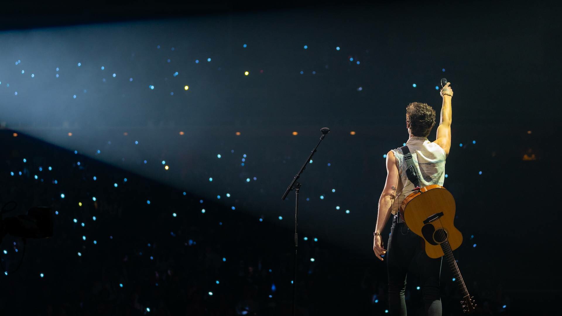 Shawn Mendes, Bachelor candidate, 2nd concert, Singapore, 1920x1080 Full HD Desktop