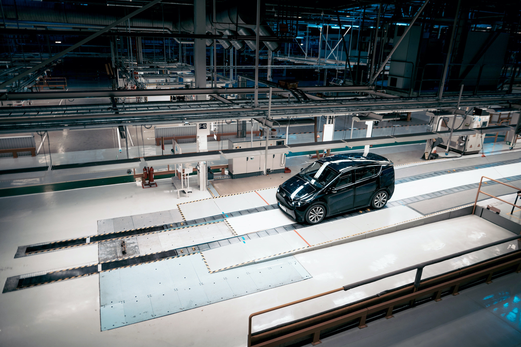 Assembly Line, Sono Motors Wallpaper, 2000x1340 HD Desktop