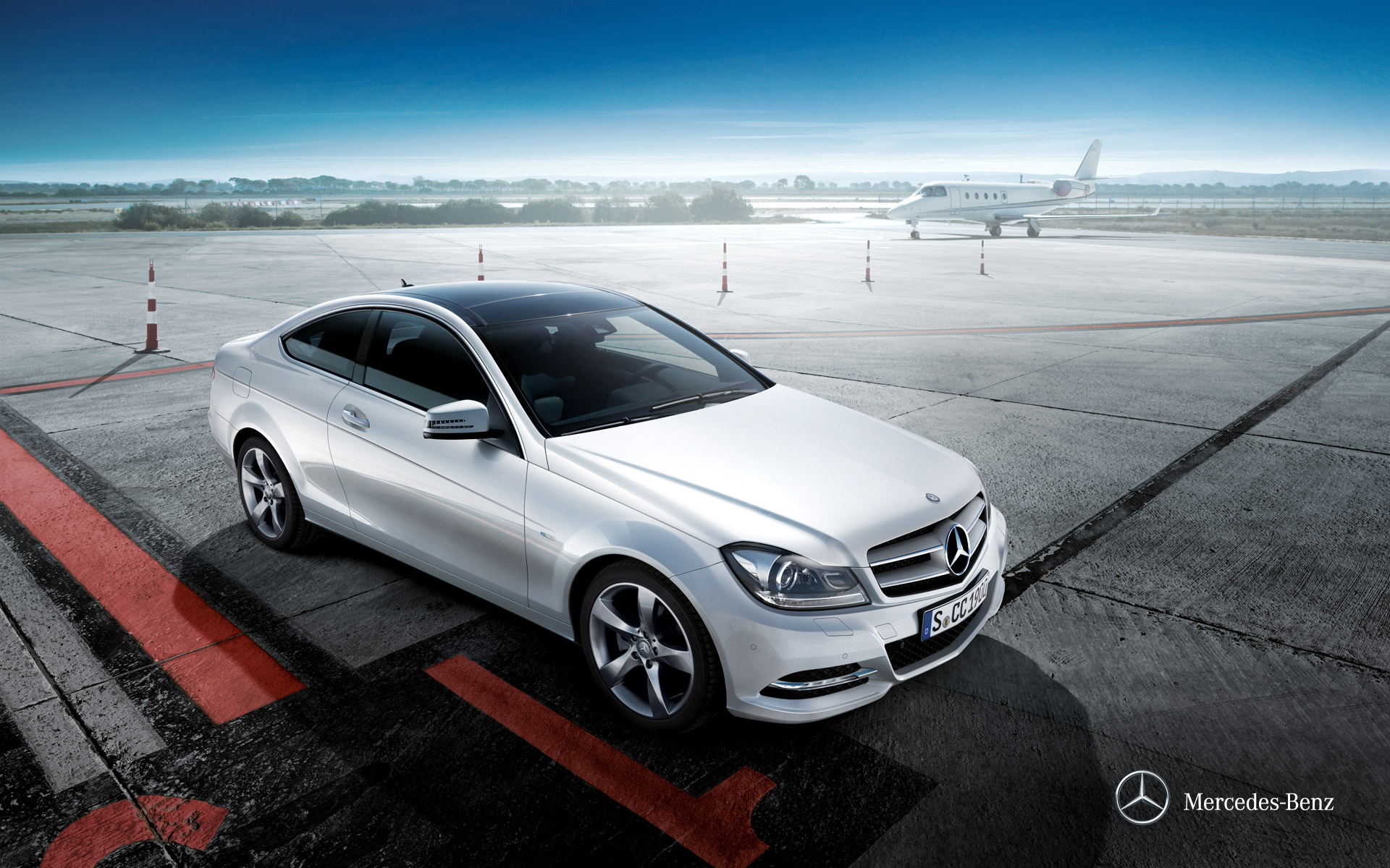 Mercedes-Benz C-Class, 2011 coup photo, Mercedes-Benz AMG, World of Mercedes, 1920x1200 HD Desktop