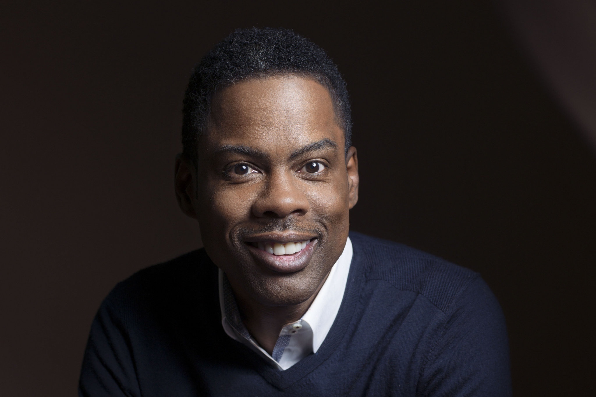 Chris Rock, Smiling actor, Comedic genius, HD resolution, 2050x1370 HD Desktop