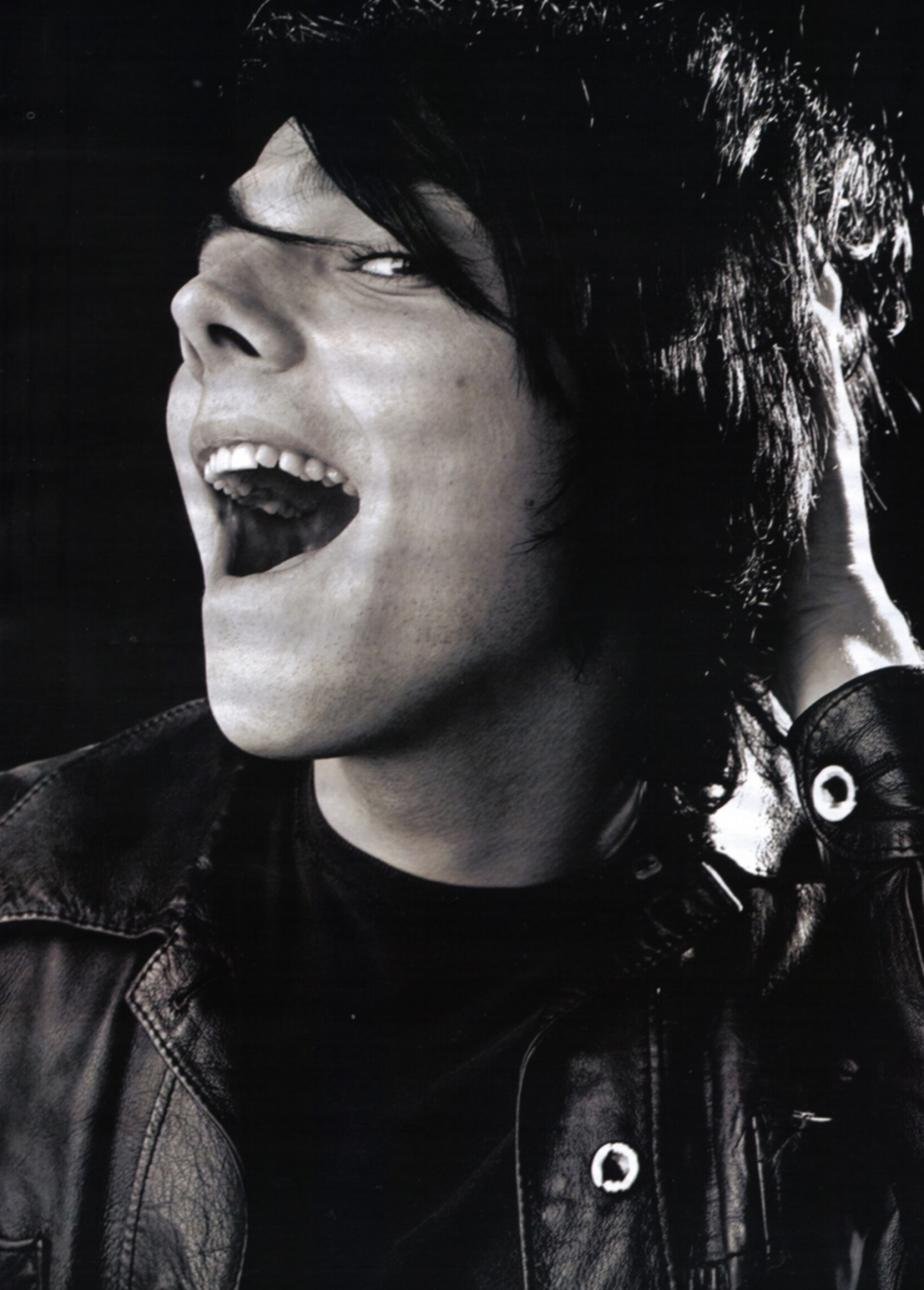 Gerard Way, Music icon, Gerard Way photo, Fan dedication, 1840x2560 HD Phone