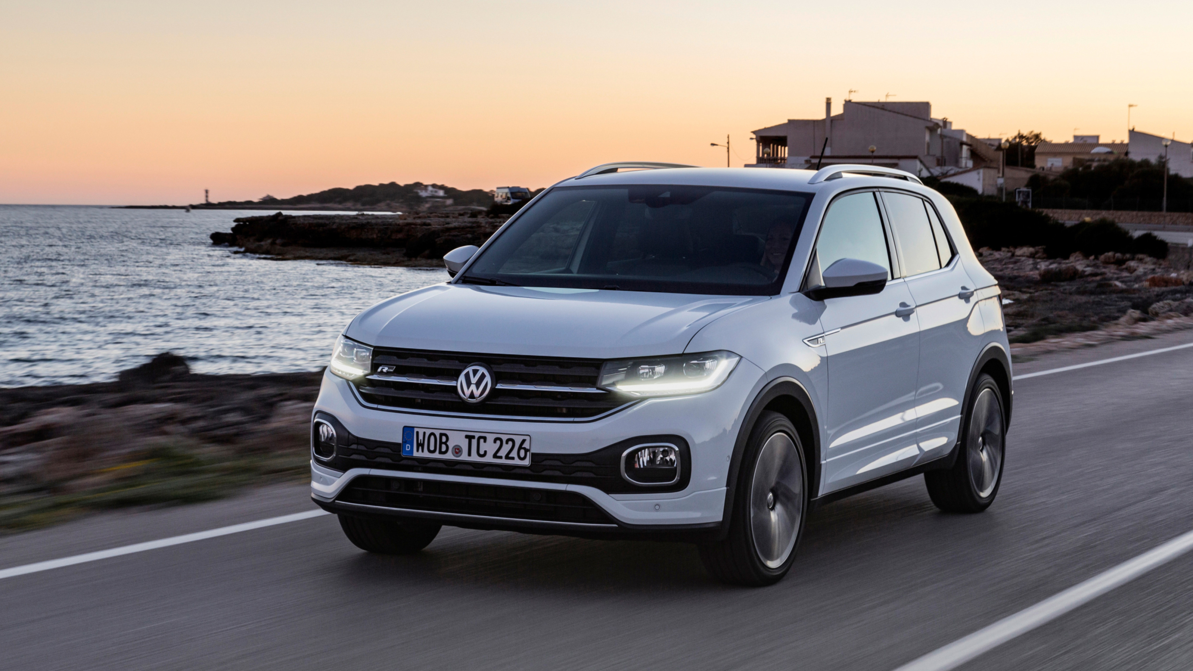 Volkswagen T-Cross, R-Line edition, Impressive desktop wallpapers, Striking visuals, 3840x2160 4K Desktop