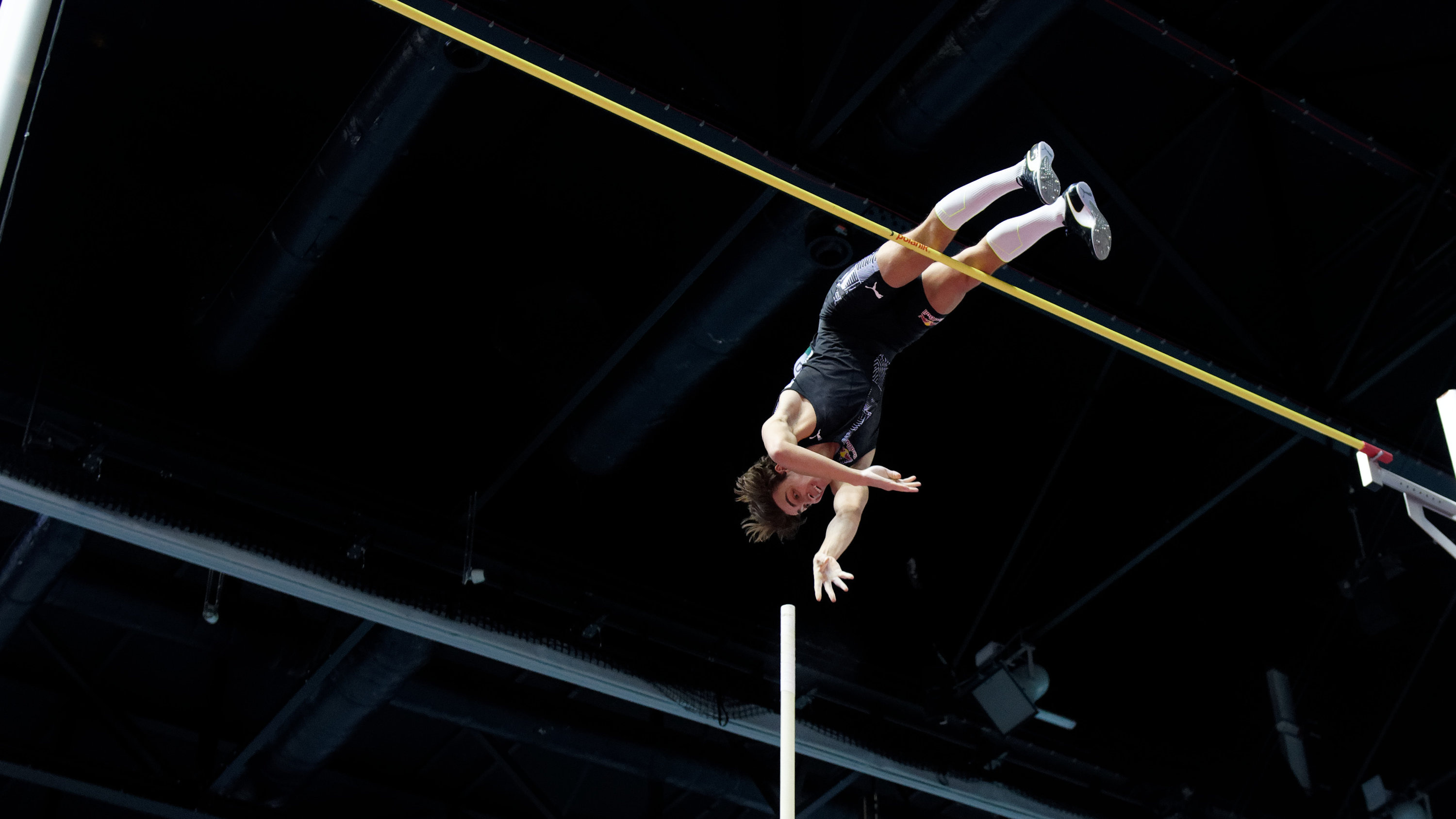 Armand Duplantis, Pole vault world record, New York Times, 3000x1690 HD Desktop