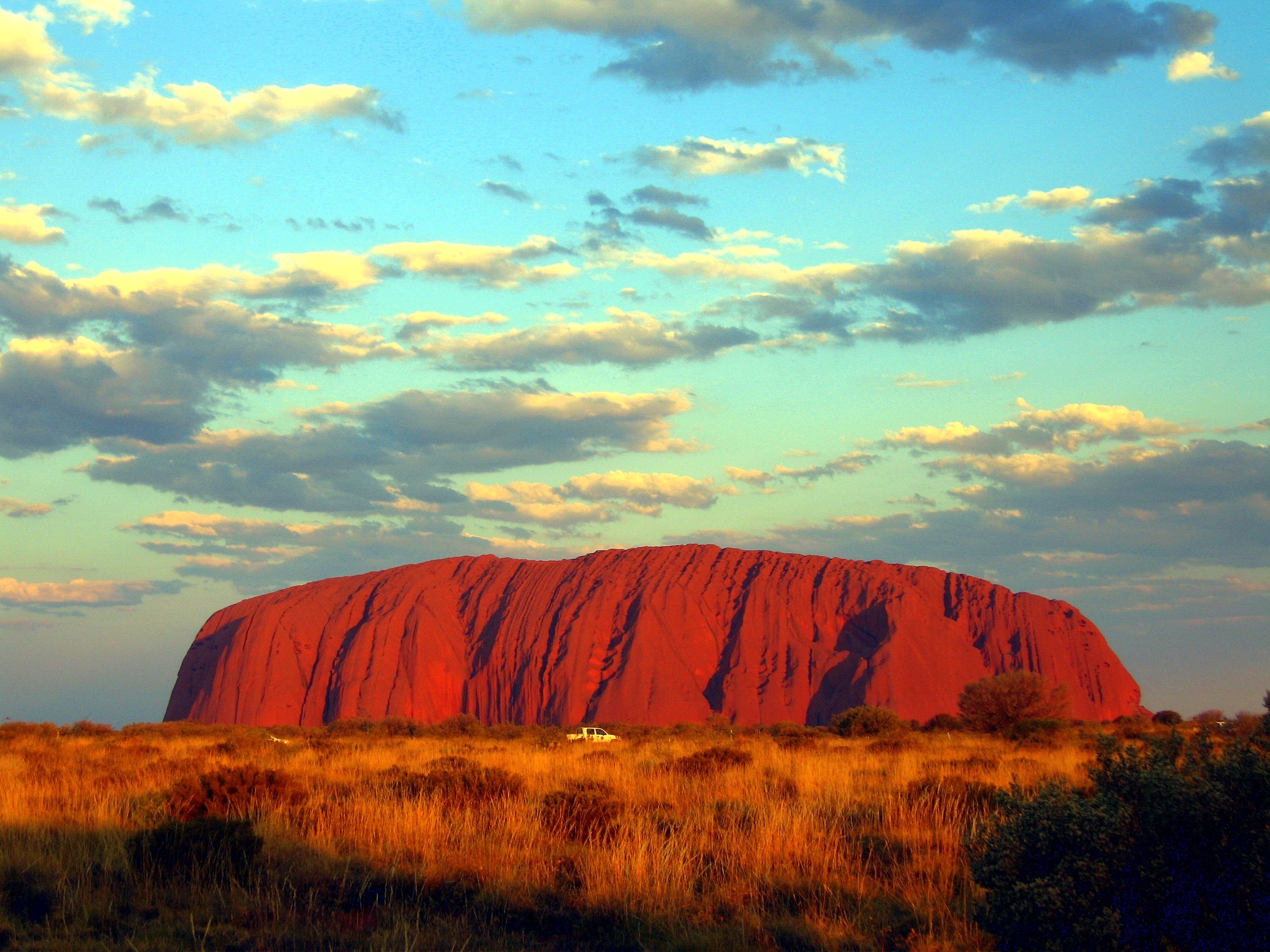 Uluru, HD Wallpapers, Background images, Uluru, 2600x1950 HD Desktop