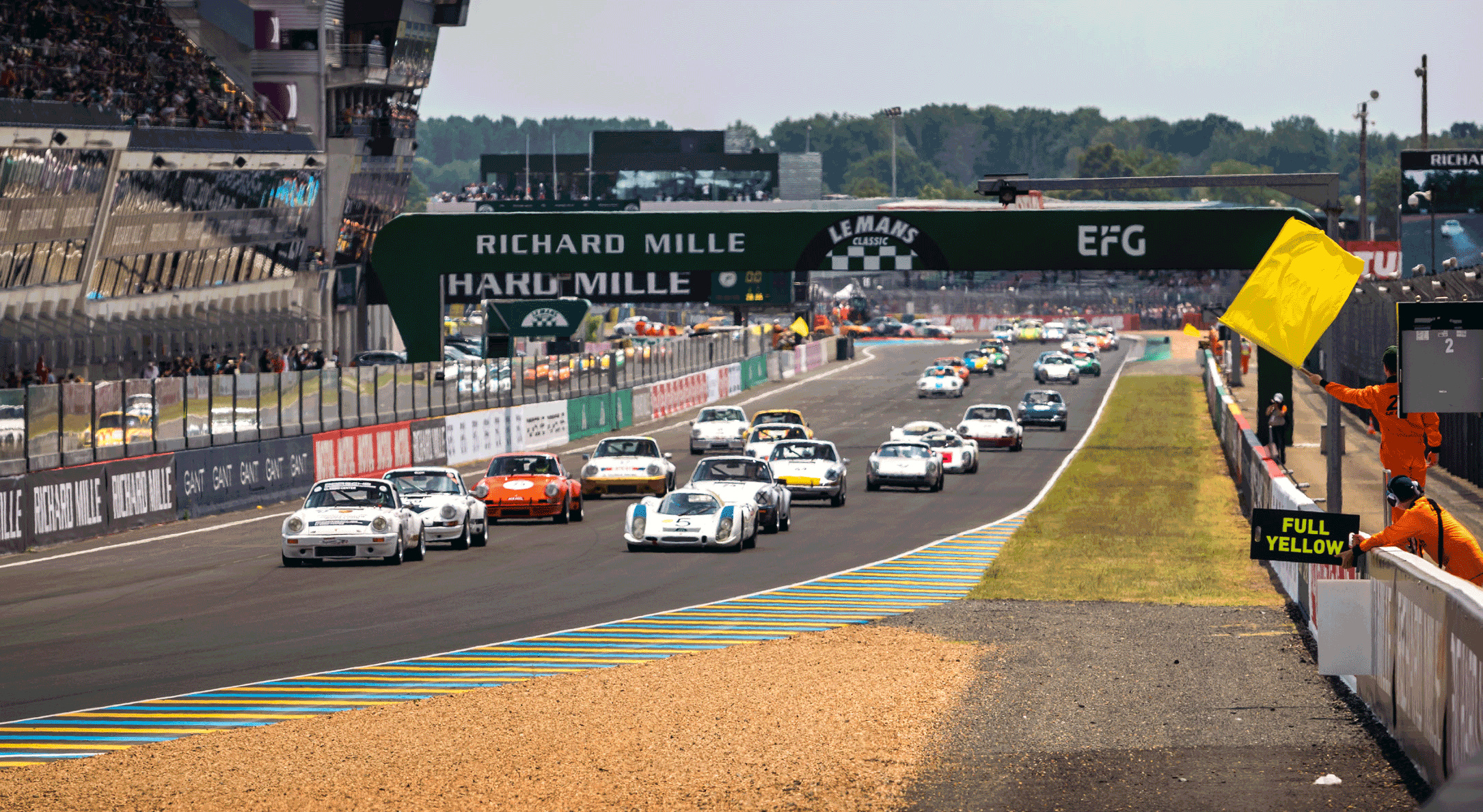 Le Mans (Sports), Legendary Le Mans Classic, Automotive history, Curbs magazin, 2170x1190 HD Desktop