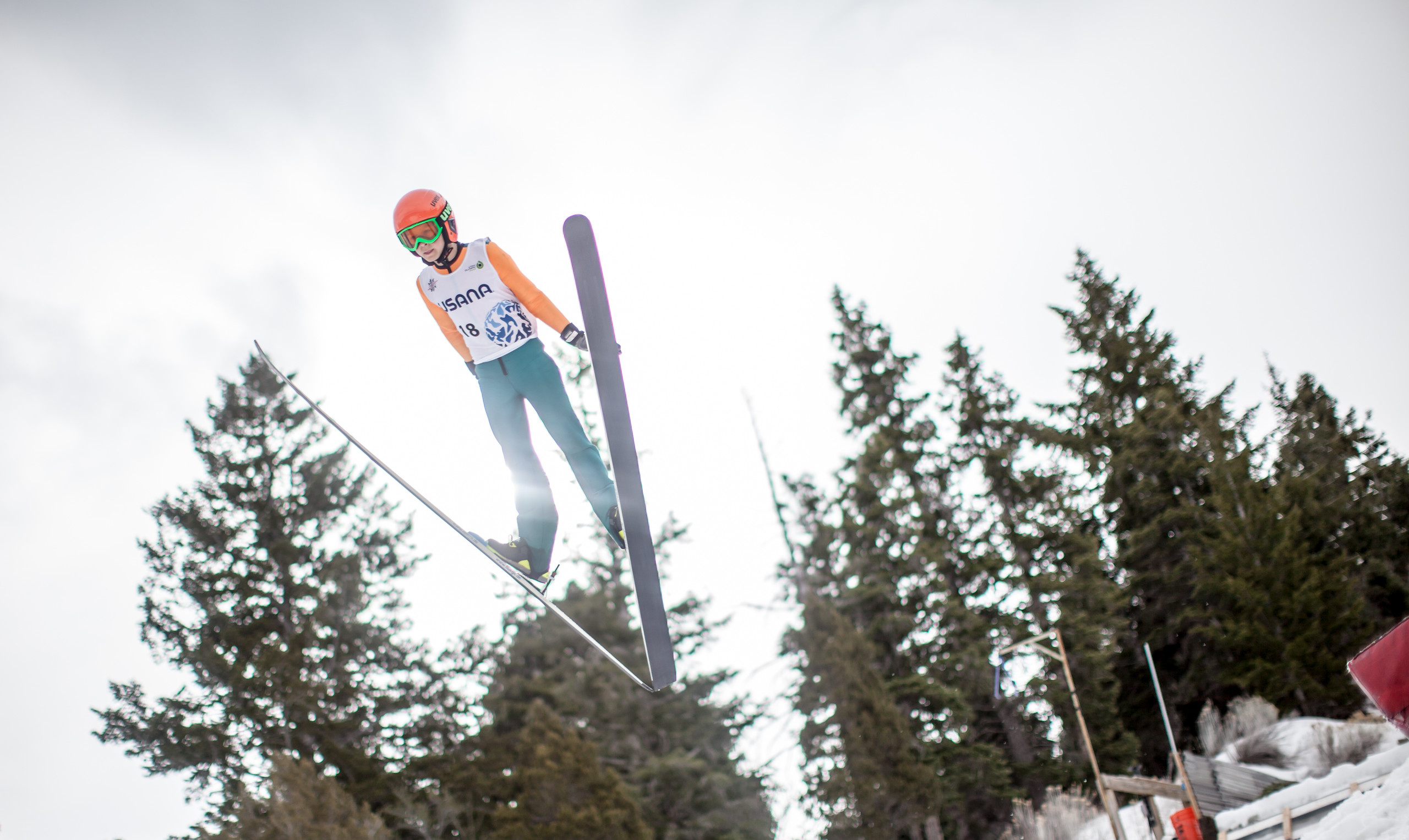 Ski jumping, 2560x1530 HD Desktop