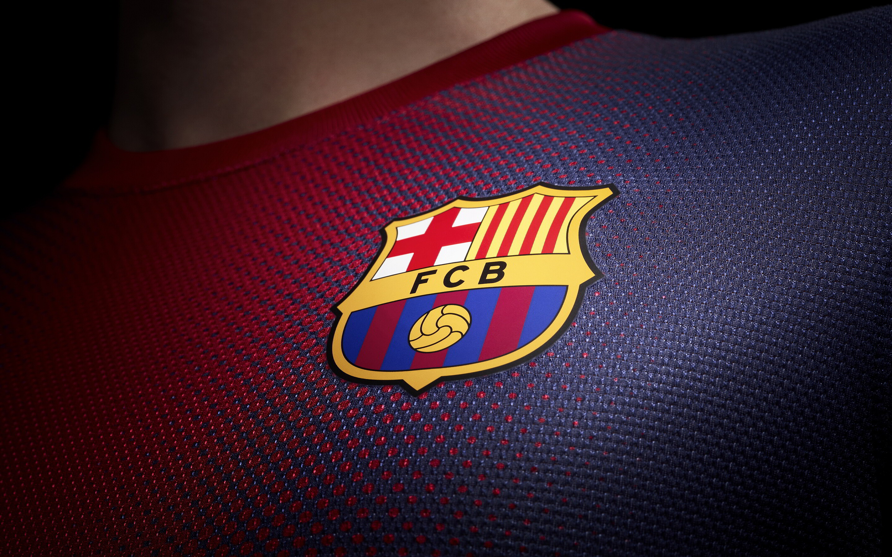 FC Barcelona, Football club, 4K resolution, Team pride, 2880x1800 HD Desktop