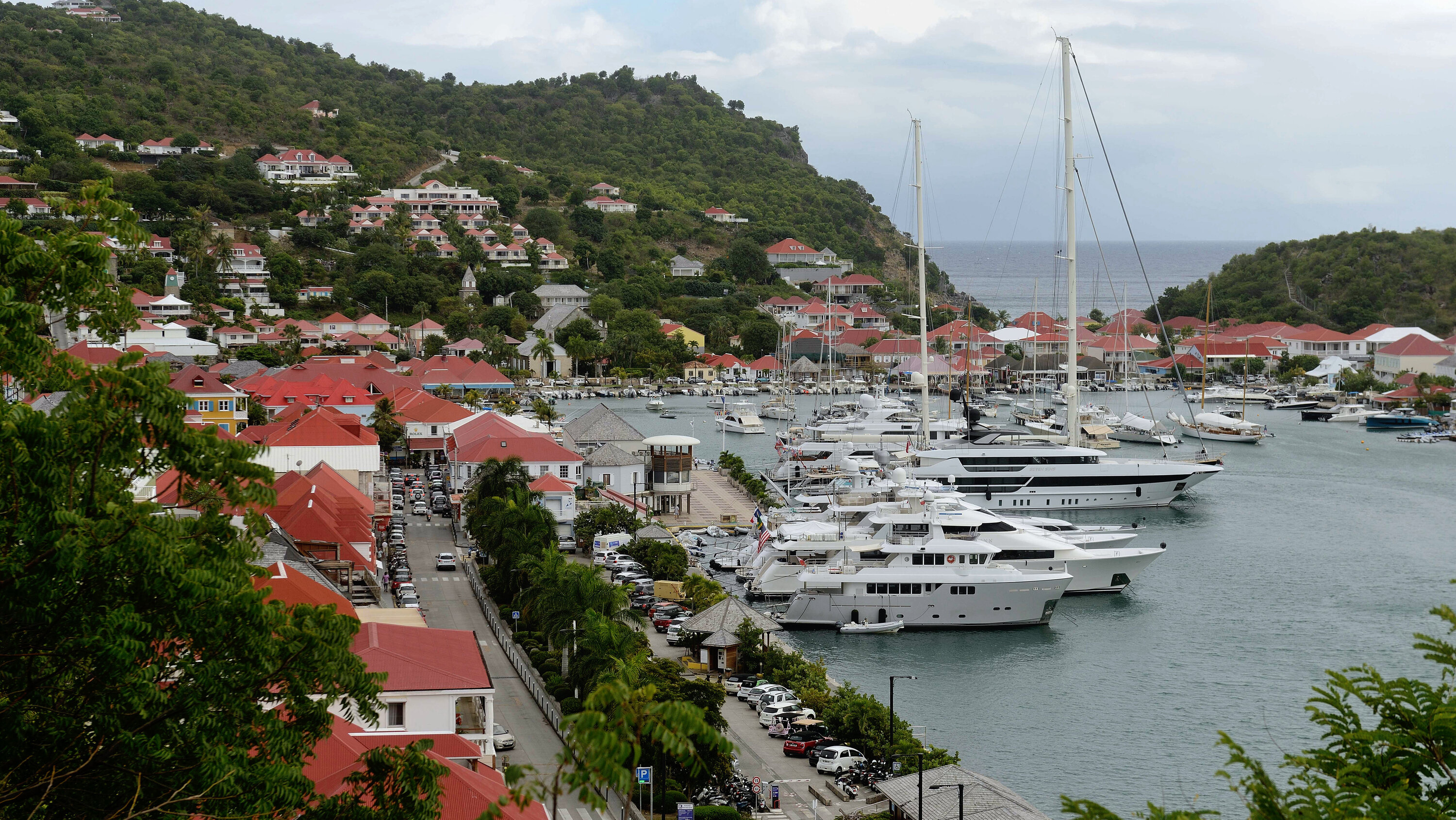 Gustavia, Billionaires Battle, Quality of Life, 3000x1690 HD Desktop