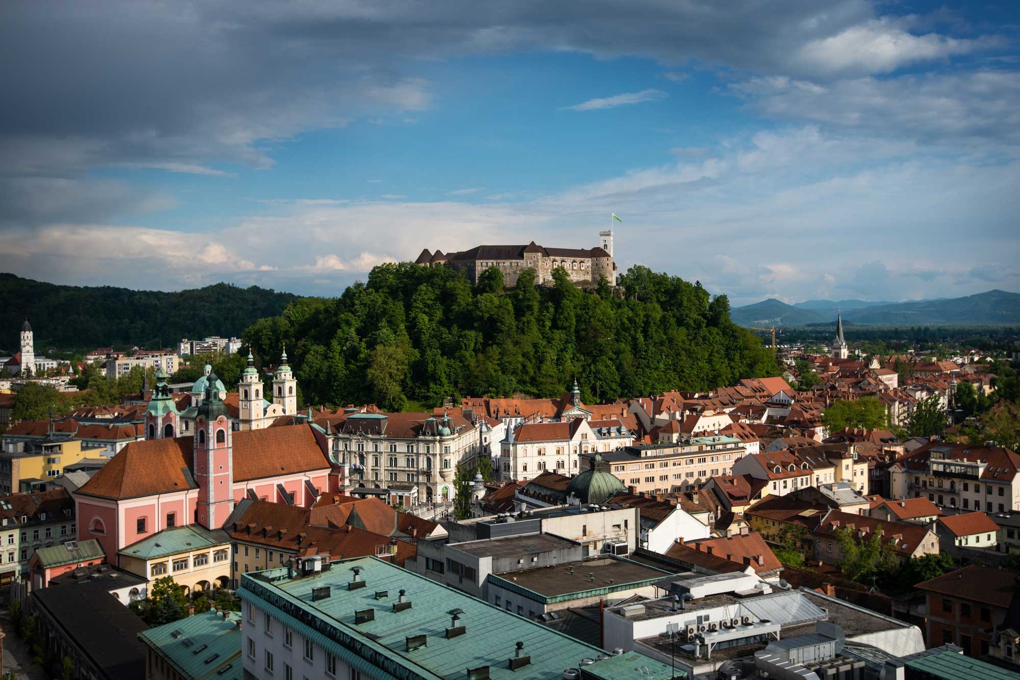 Ljubljana EUREF 2021, International geodesy association, 2000x1340 HD Desktop